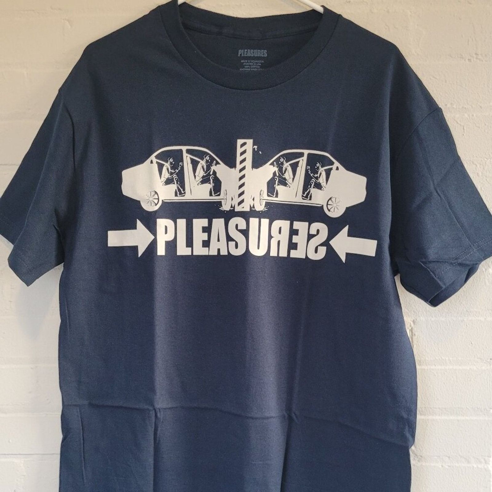 Pleasures PLEASURES Crash T-Shirt Navy Blue Large Car Streetwear Size US L / EU 52-54 / 3 - 1 Thumbnail