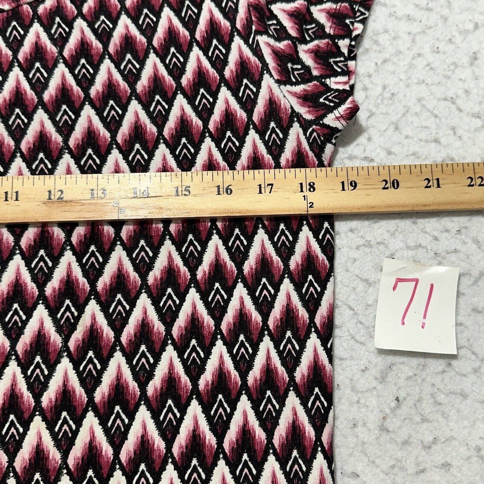 H&M H&M Medium Blouse Stretch Black Pink Geometric Pattern Top Size M / US 6-8 / IT 42-44 - 8 Thumbnail