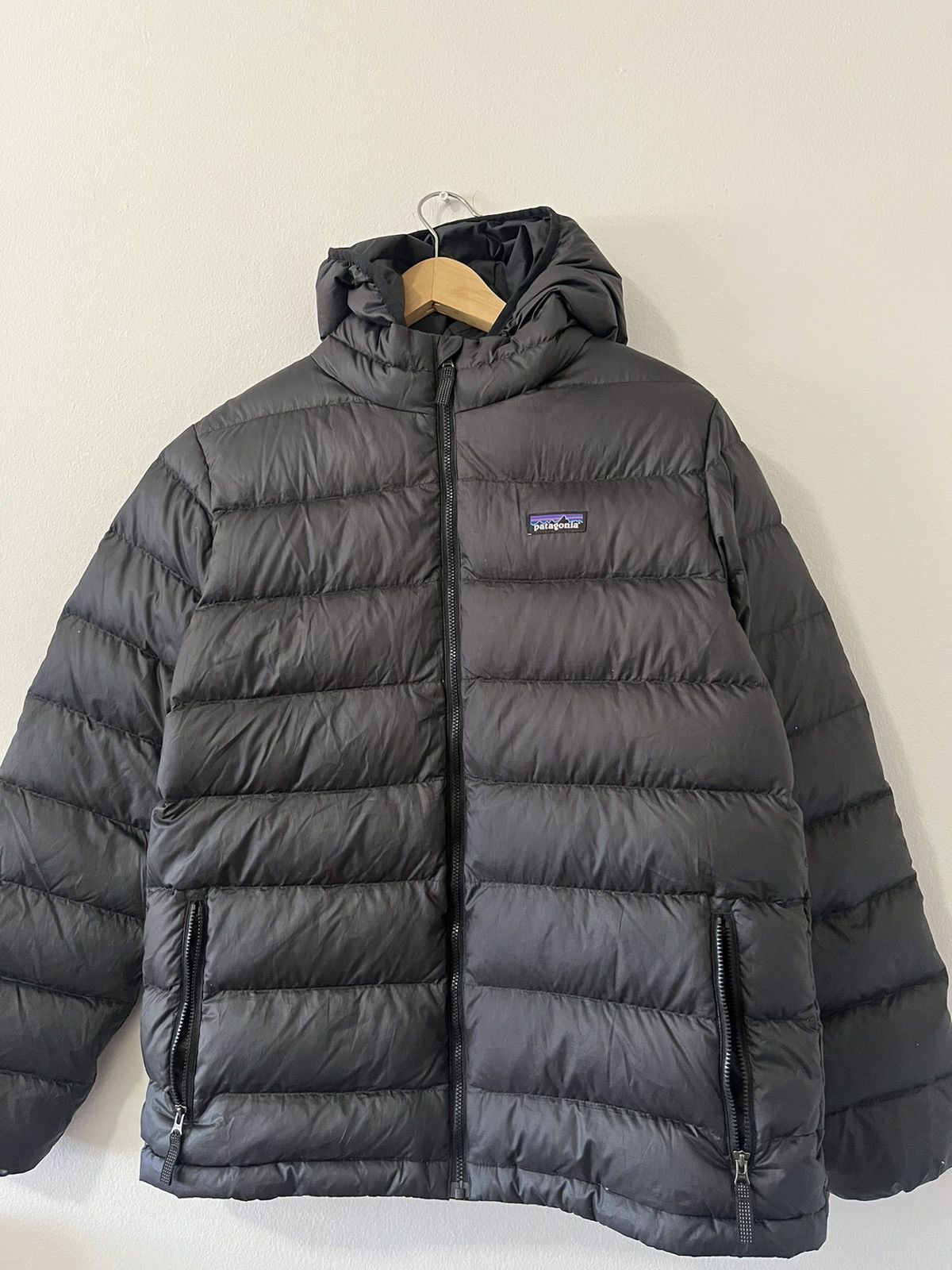 Patagonia Patagonia Puffer Jacket black | Grailed