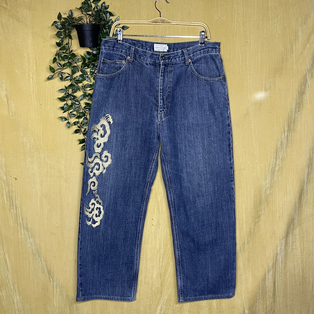 Hysteric Glamour A42 Vintage KaraKuri Japan Multi Pocket Genis Embroidered Size US 35 - 2 Thumbnail