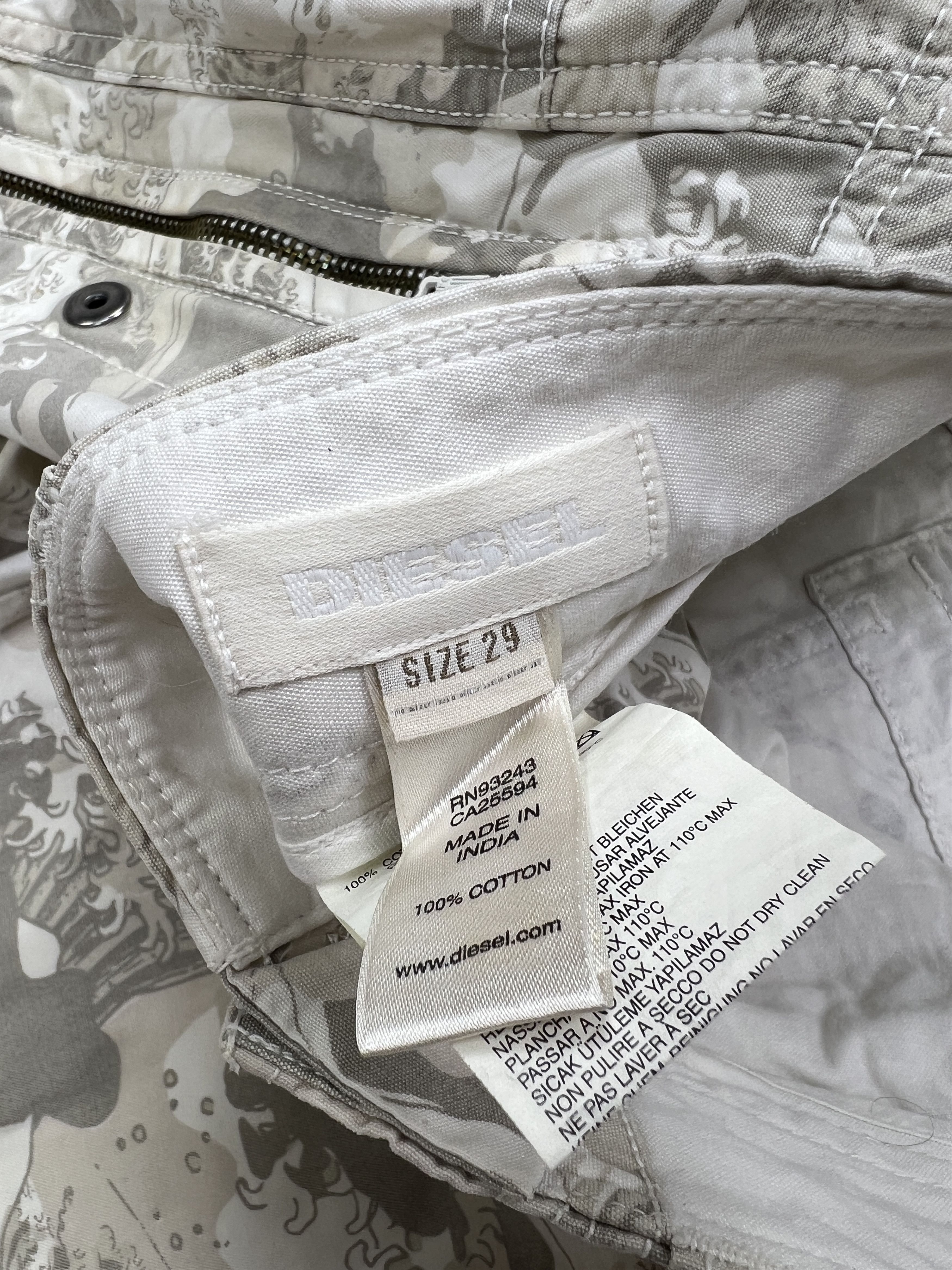 Diesel Katsushika Hokusai Waves Allover Pattern Denim Diesel Japan Size US 31 - 10 Thumbnail
