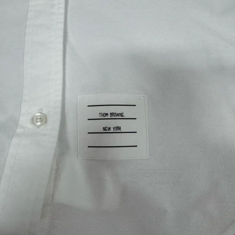 Thom Browne Thom Browne White sleeve cuff striped long-sleeve shirt Size US XXS / EU 40 - 5 Thumbnail