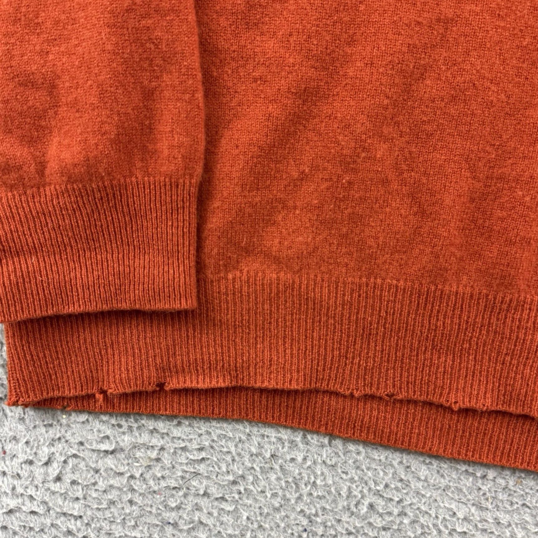 Vintage Jos A Bank Sweater Mens Large Orange Knit 100% Cashmere V Neck Pullover Preppy Size US L / EU 52-54 / 3 - 6 Thumbnail