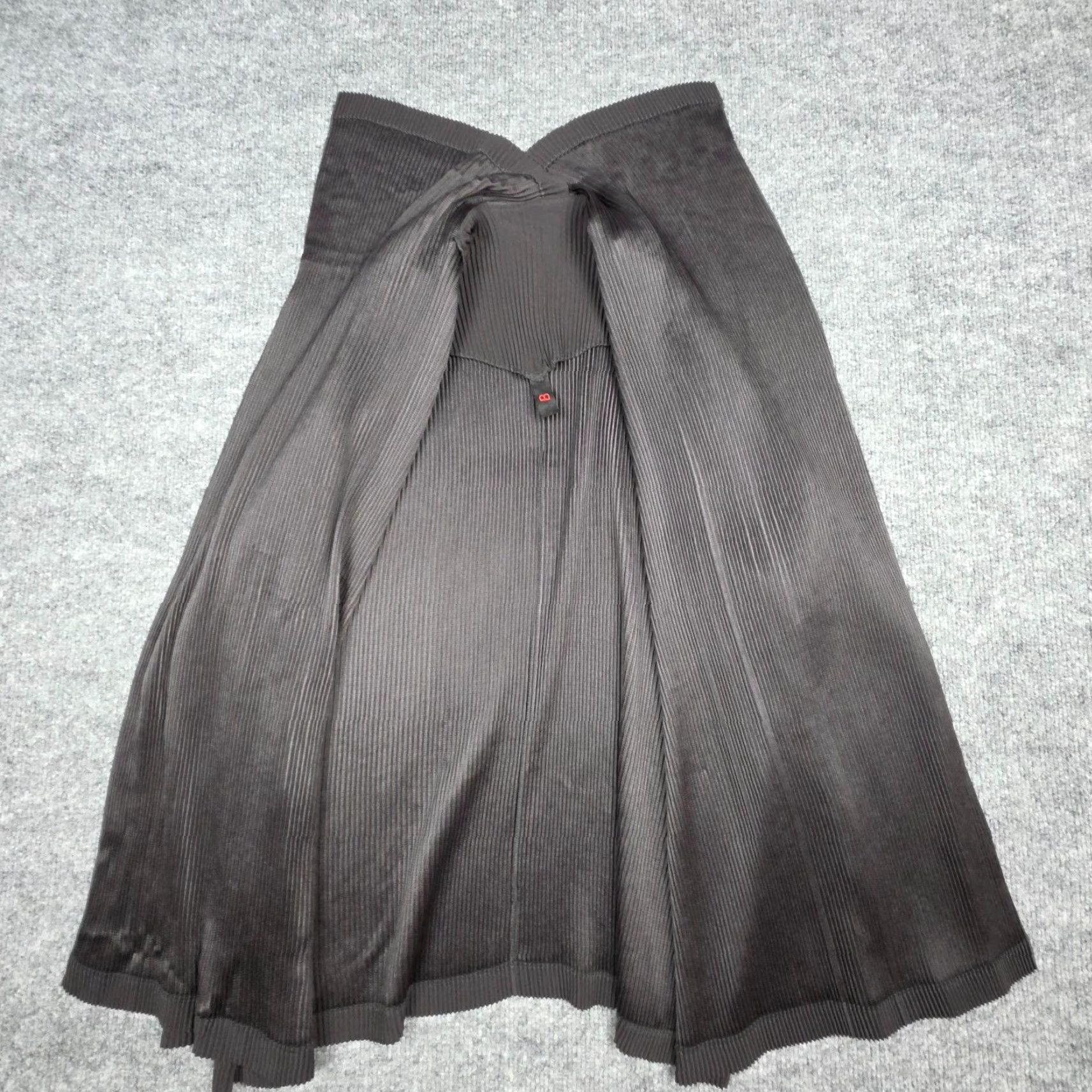 Vintage Babette San Francisco Crinkle Blouse & Skirt SET Medium Black Pleated Poly Womens 2 Piece Outfit/Set Size M / US 6-8 / IT 42-44 - 4 Thumbnail