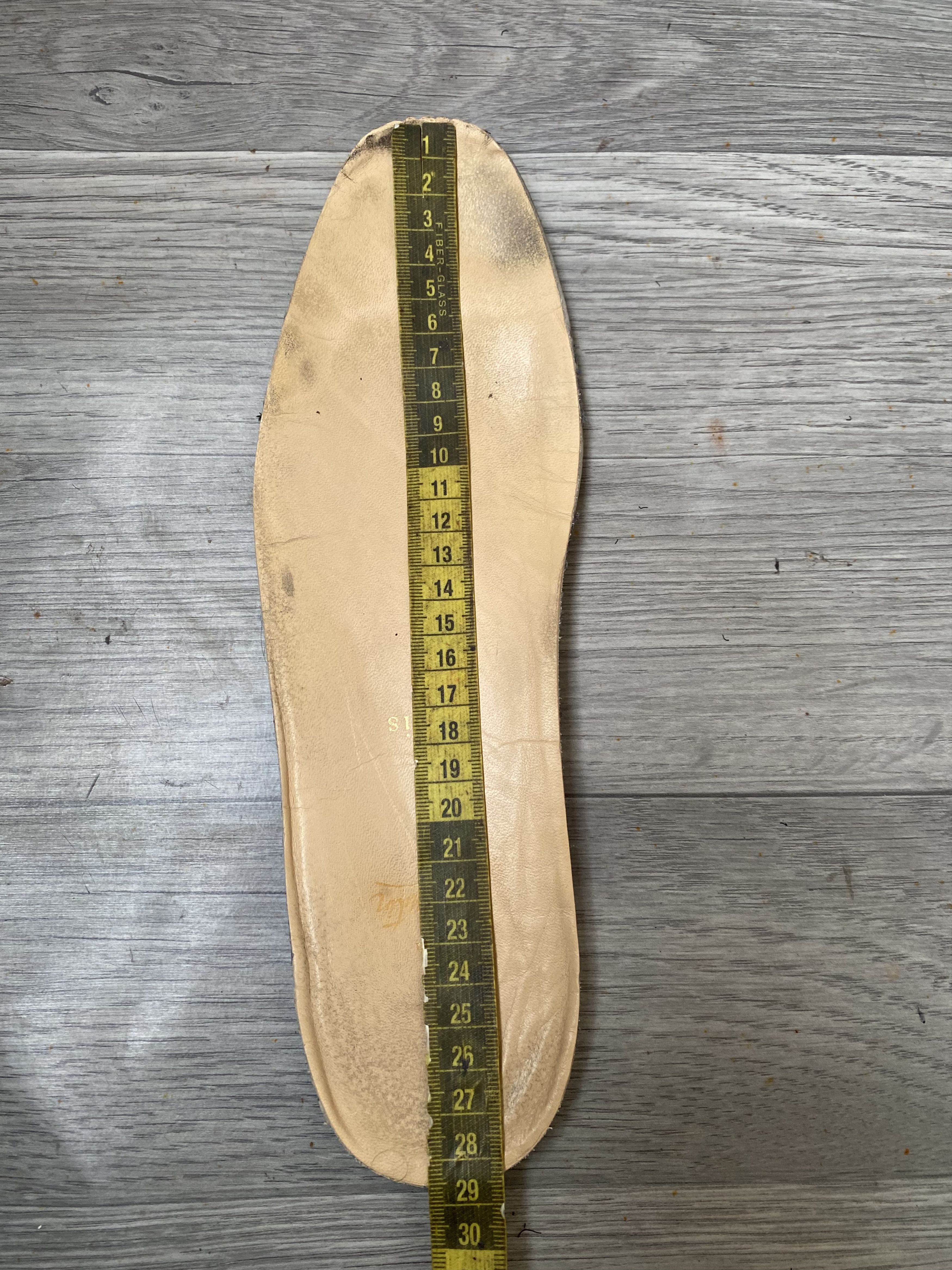 Christian Louboutin Christian loubotin beige hi-top sneakers Size US 11 / EU 44 - 16 Thumbnail