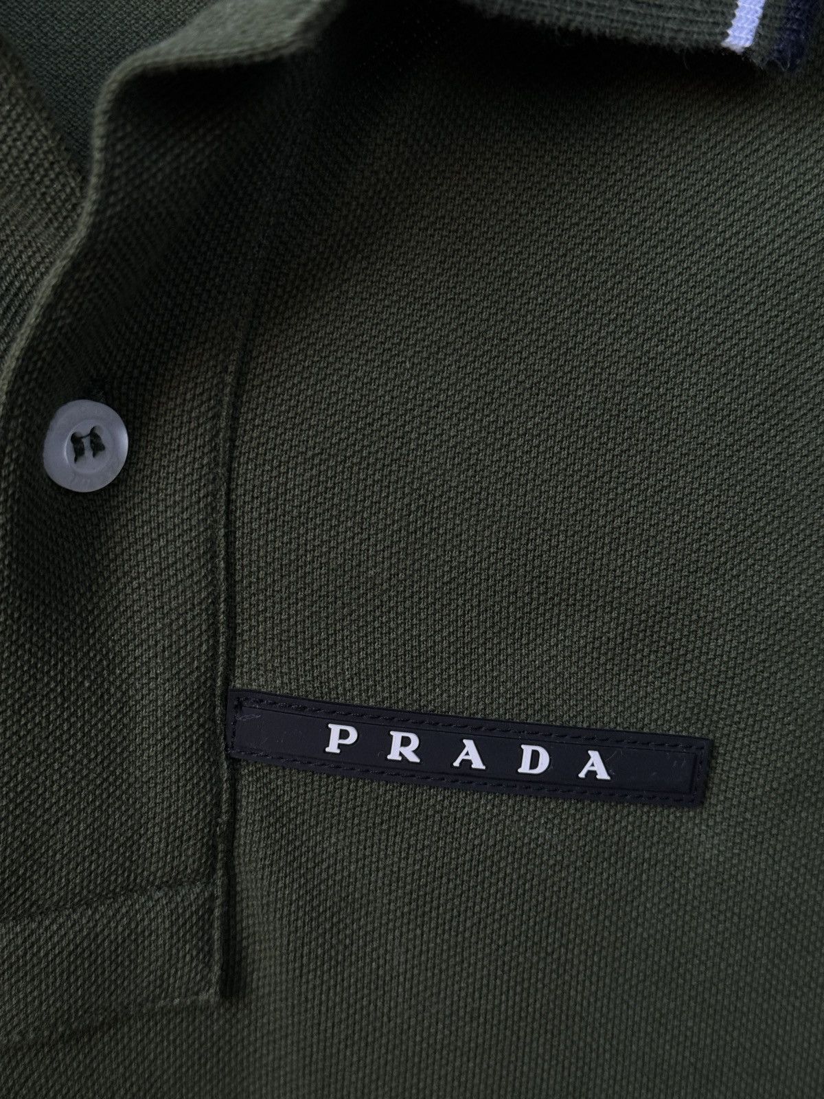 Prada Prada green khaki polo shirt button basic luxury Size US M / EU 48-50 / 2 - 4 Thumbnail