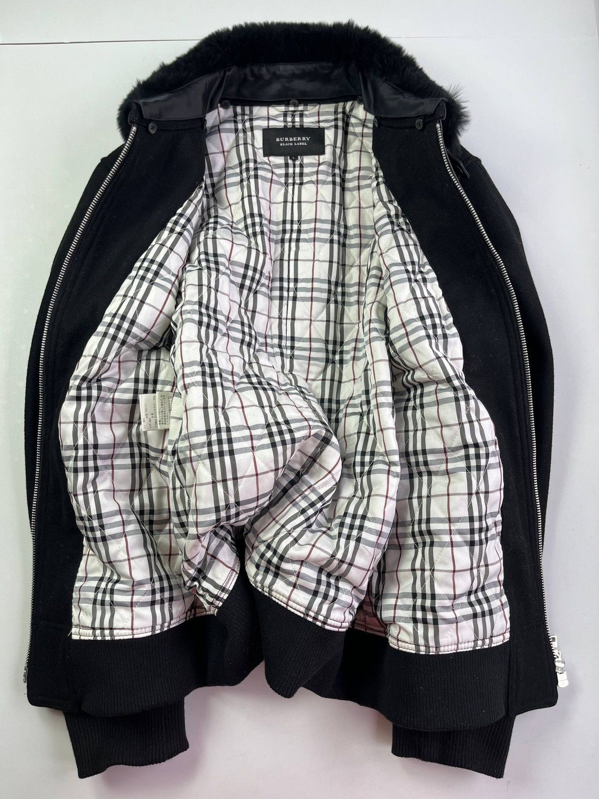 Burberry 00’ Japanese Burberry fur puffer jacket Size US L / EU 52-54 / 3 - 3 Thumbnail
