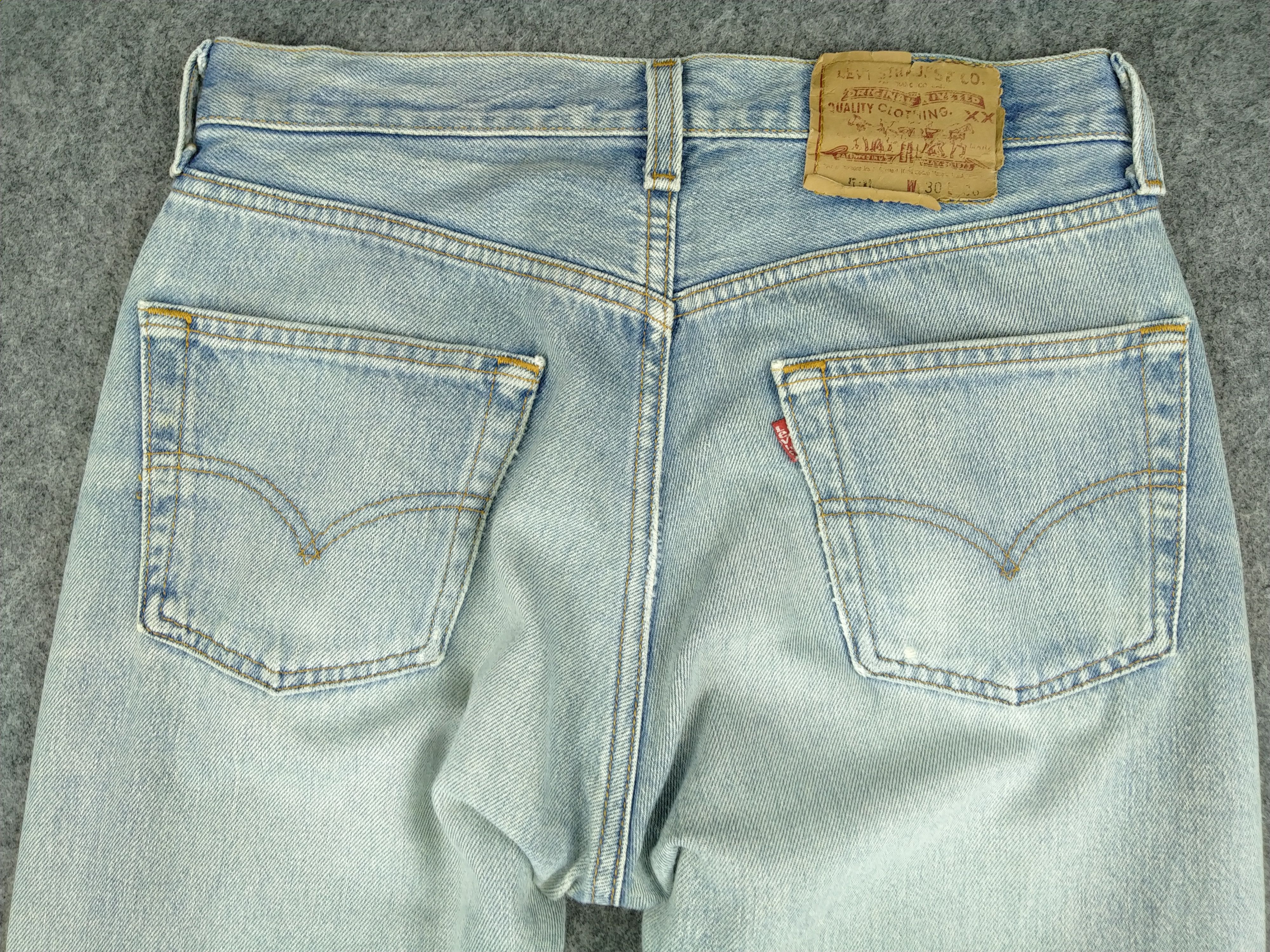 Levi's Light Wash Distressed Vintage Levi's 501 Denim 28x33 -JN153 Size US 28 / EU 44 - 4 Thumbnail
