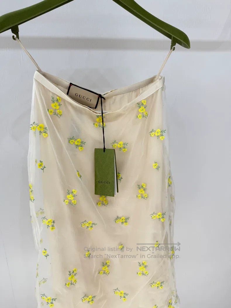 Gucci Gucci Small flower yarn skirt Size 25" / US 0 / IT 36 - 3 Thumbnail