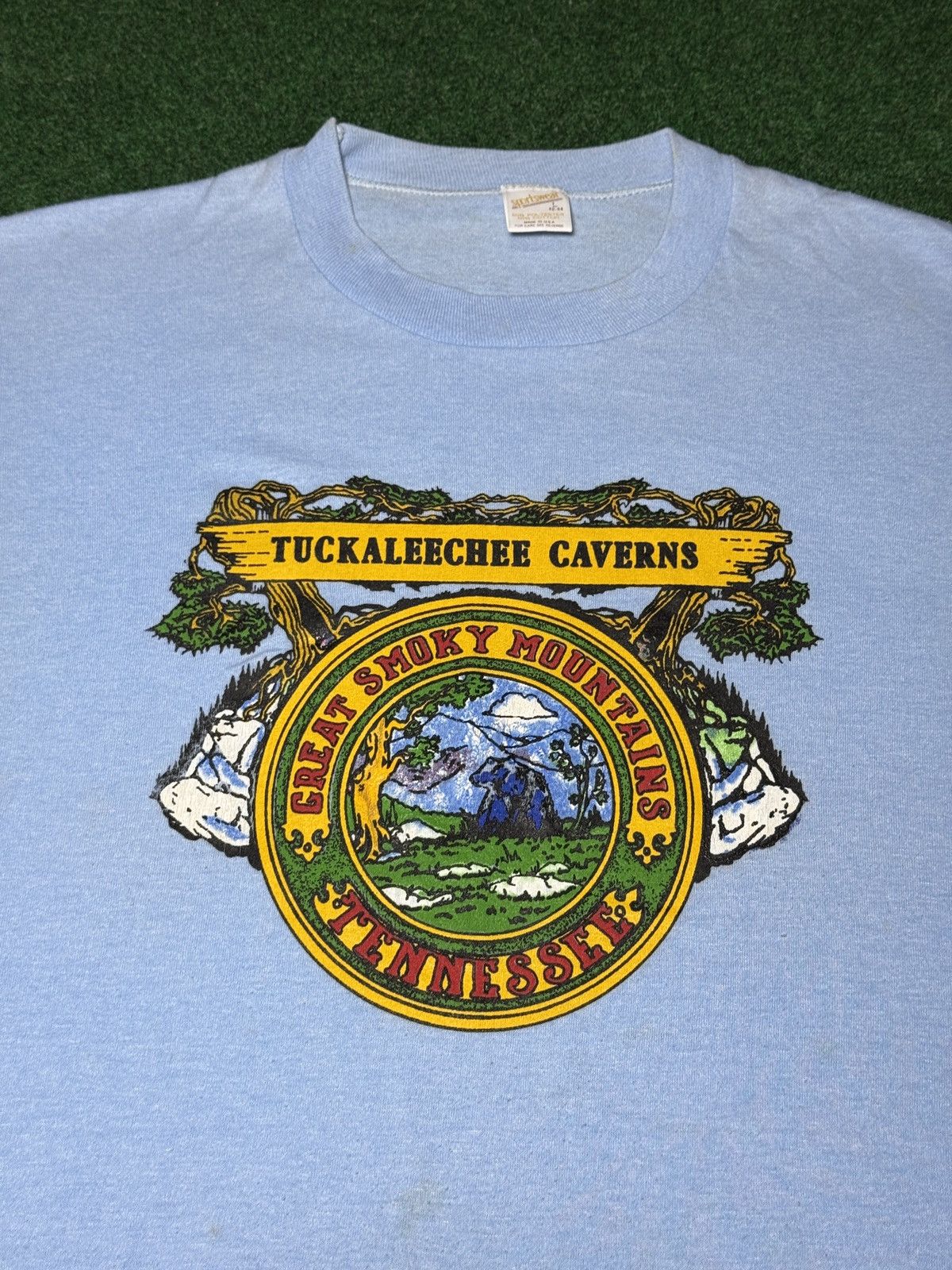 Vintage Vintage 70s Tuckaleechee Caverns Nature Tennessee T Shirt Size US L / EU 52-54 / 3 - 2 Thumbnail