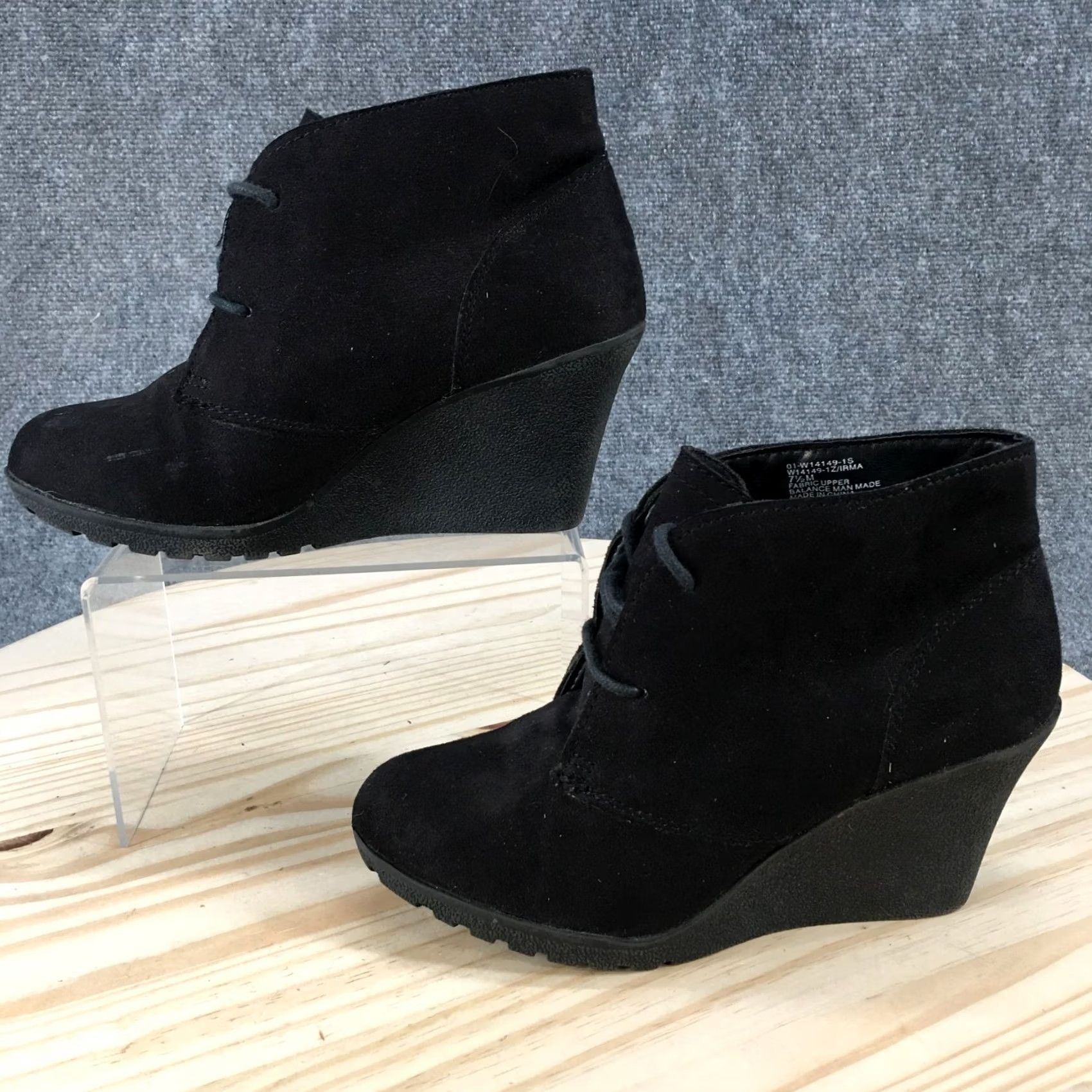 Vintage White Mountain Boots Womens 7.5 M Irma Casual Lace Up Wedge Bootie Black Fabric - Shoe, Boot, Womens, 7.5M, Black, Wedge, Lace Up, Fabric, Bootie Size US 8 / IT 38 - 2 Thumbnail