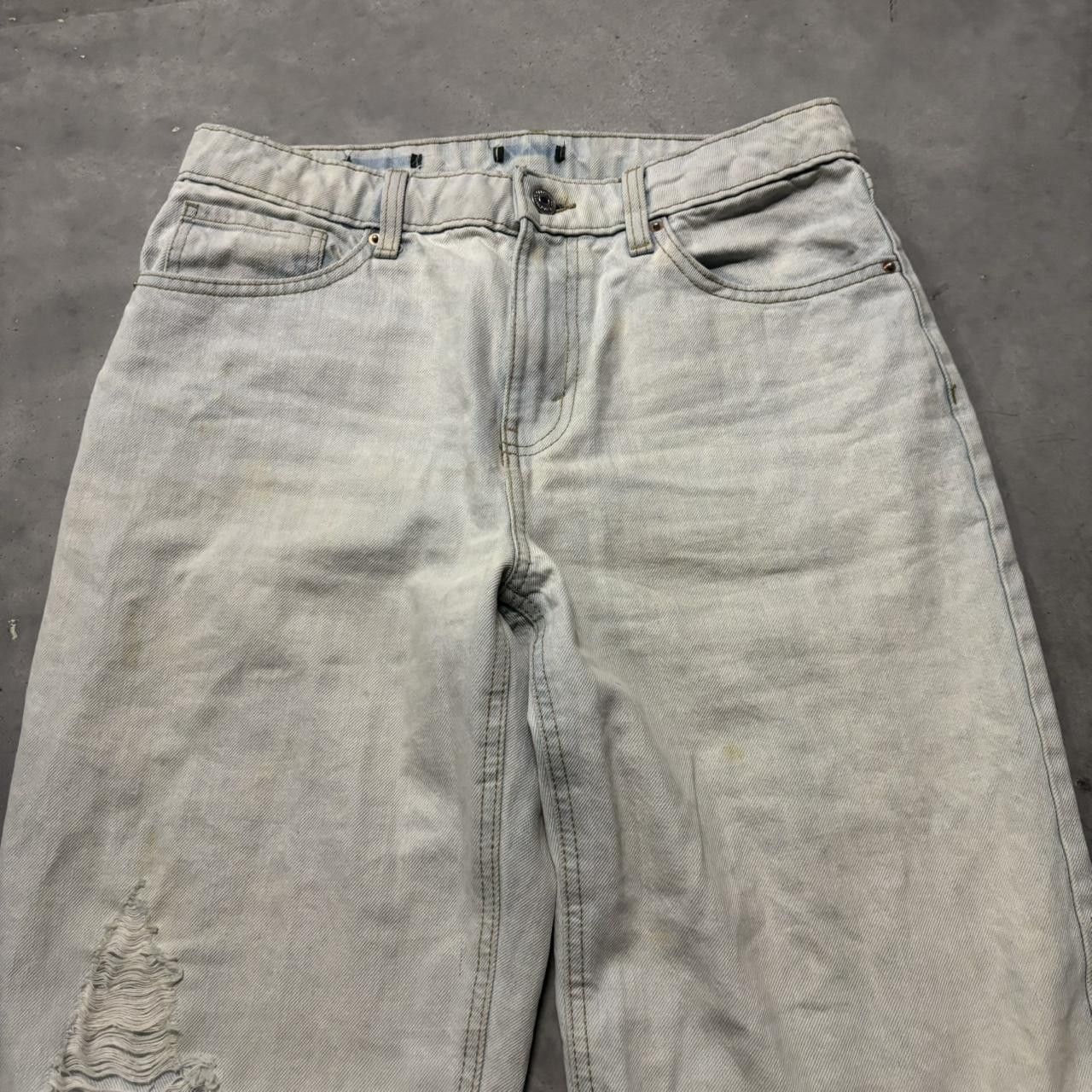 Japanese Brand × Vintage Crazy Vintage Y2K/2000s Grunge Light Wash Distressed Denim Jeans! Size US 30 / EU 46 - 5 Thumbnail