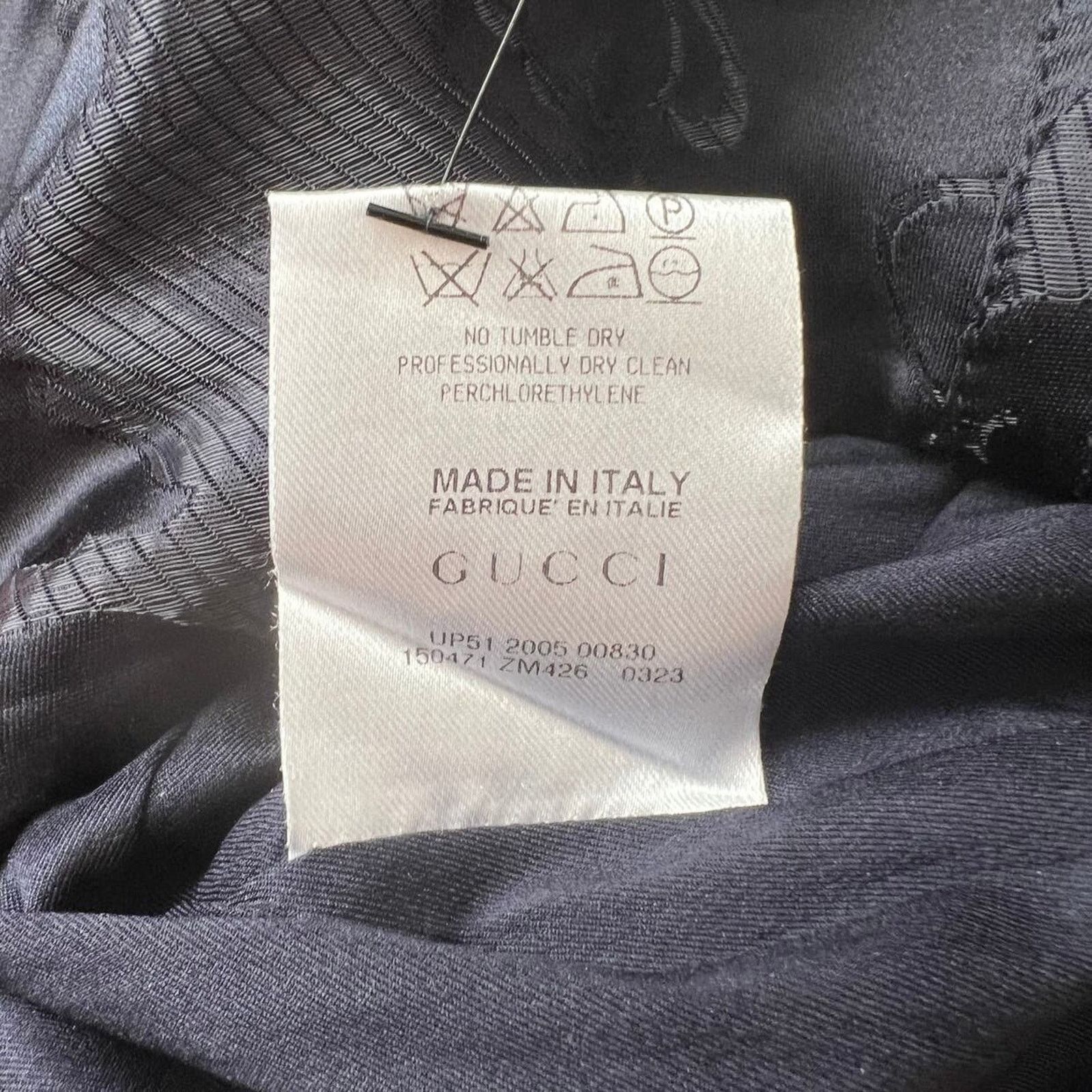 GUCCI Vintage Navy Knee-Length Skirt, S/US4/IT40 SRP: $1000