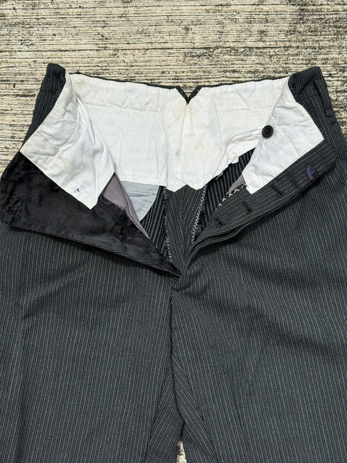 Vintage Vintage 60s 70s Gentlemen 3-Star Pinstripe Pants Size US 27 - 5 Thumbnail