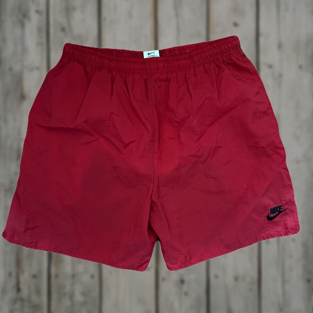 Nike VINTAGE Nike Nylon Shorts Men M Red 90s Athletic Activewear Short Size US 31 - 1 Thumbnail