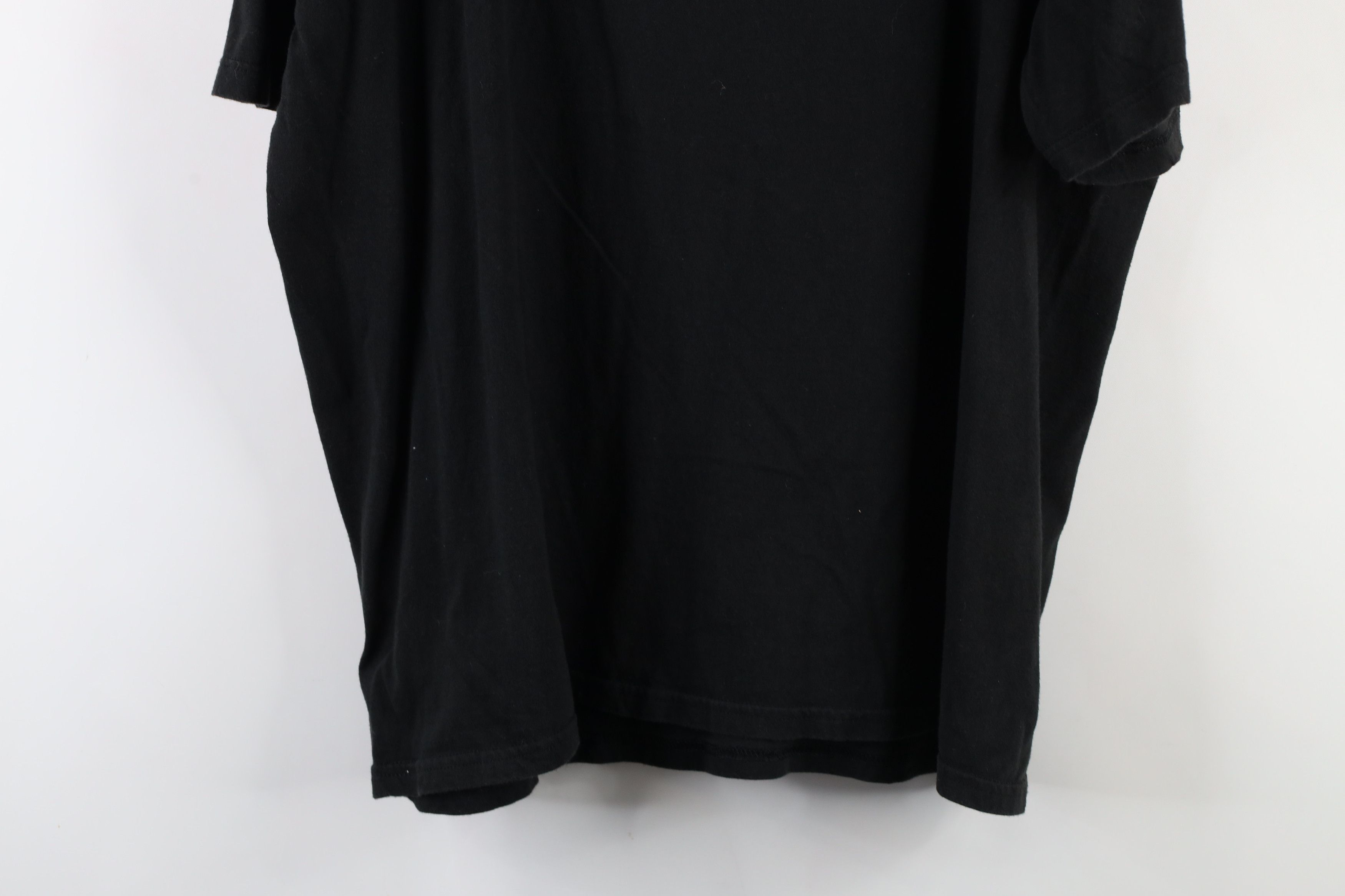 Vintage Vintage 90s Streetwear Out Lifeguard Cancun T-Shirt Black Size US XL / EU 56 / 4 - 11 Thumbnail