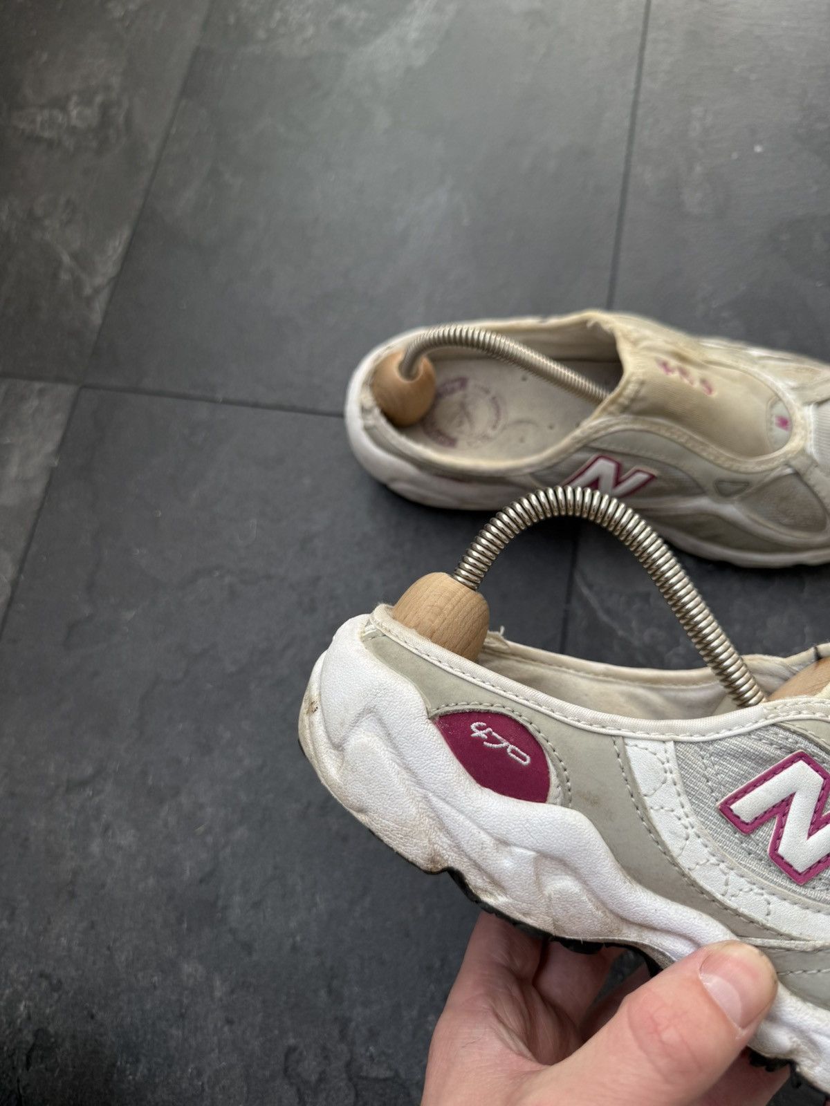New Balance × Vintage Vintage new balance 470 slip on sneakers Size US 8 / IT 38 - 2 Thumbnail