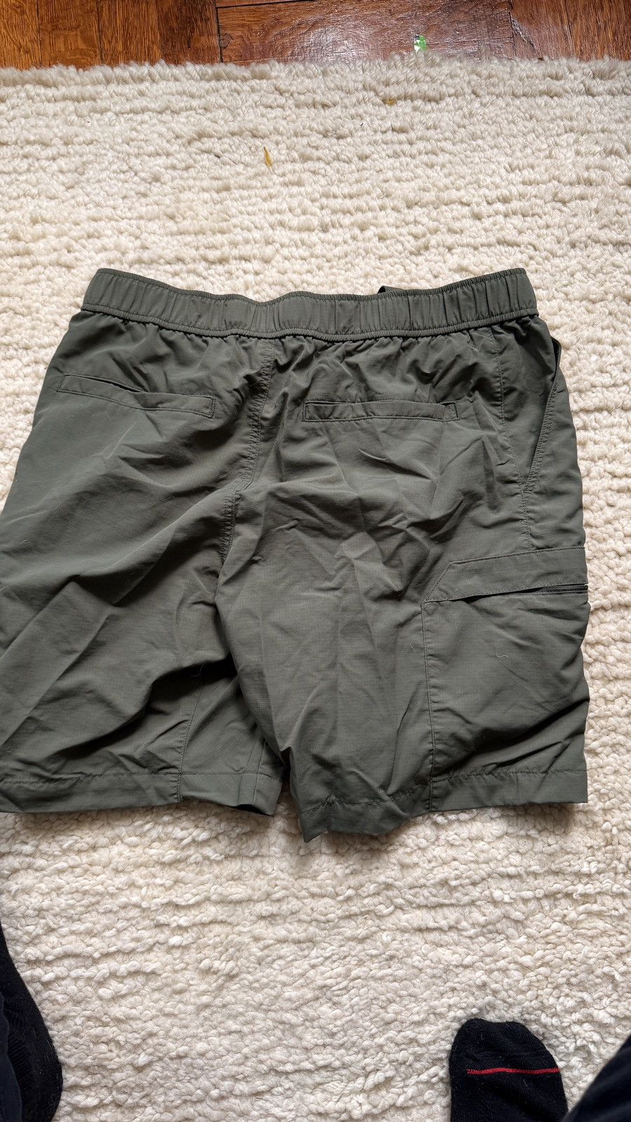 Uniqlo Uniqlo Cargo Shorts Size US 32 / EU 48 - 3 Thumbnail