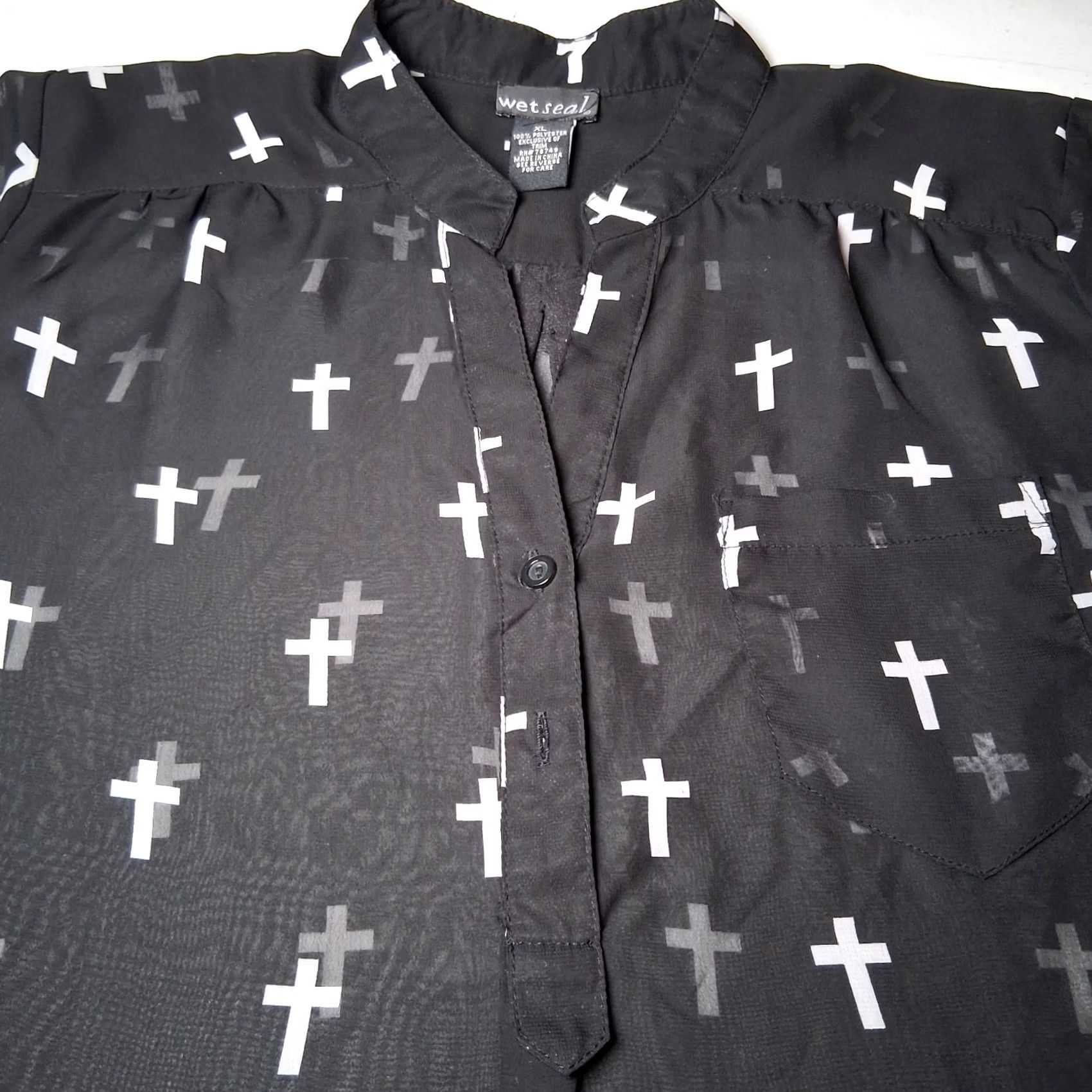 Vintage Wet Seal Blouse XL Black Sheer Roll Tab Sleeve Emo Goth Religious Holy Cross Size XL / US 12-14 / IT 48-50 - 7 Thumbnail