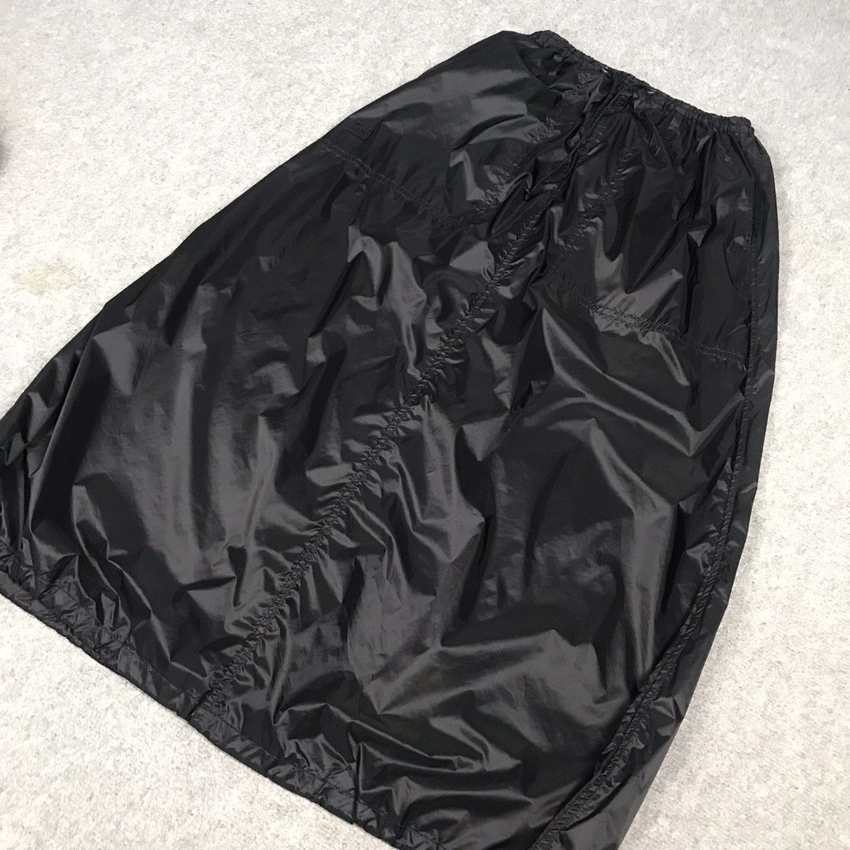 If Six Was Nine × Issey Miyake × Japanese Brand PLANTATION BY ISSEY MIYAKE WINDBREAKER MAXI SKIRT Size 30" / US 8 / IT 44 - 5 Thumbnail
