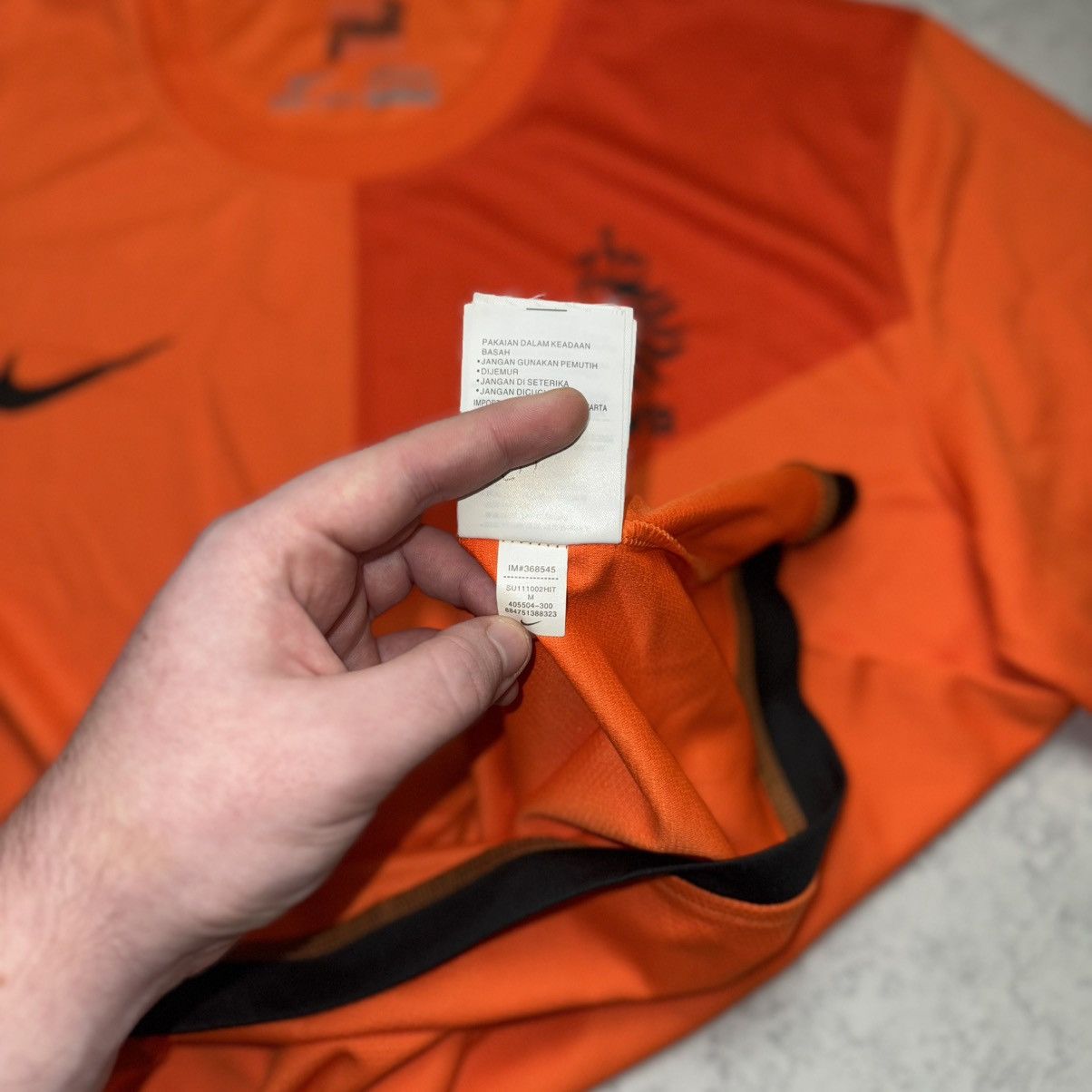 Nike Nike Netherlands 2011-2012 Away T shirt Football jersey Size US M / EU 48-50 / 2 - 8 Thumbnail