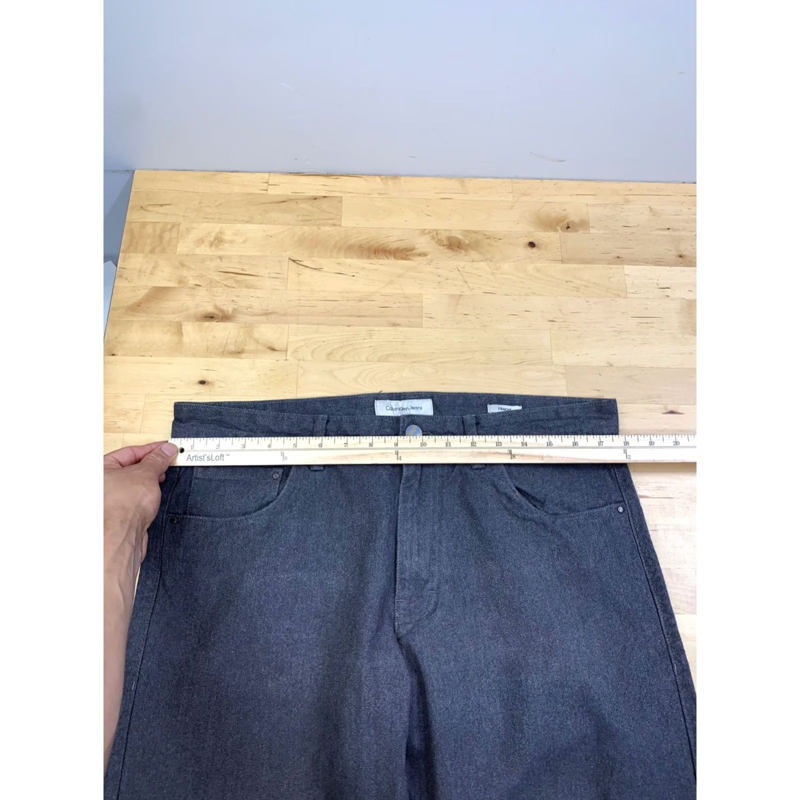 Calvin Klein Calvin Klein Jeans Men 36x30.5/36 Gray Cotton Blend 5-Pocket Straight Zip Solid Logo Casual Denim Size US 36 / EU 52 - 6 Thumbnail