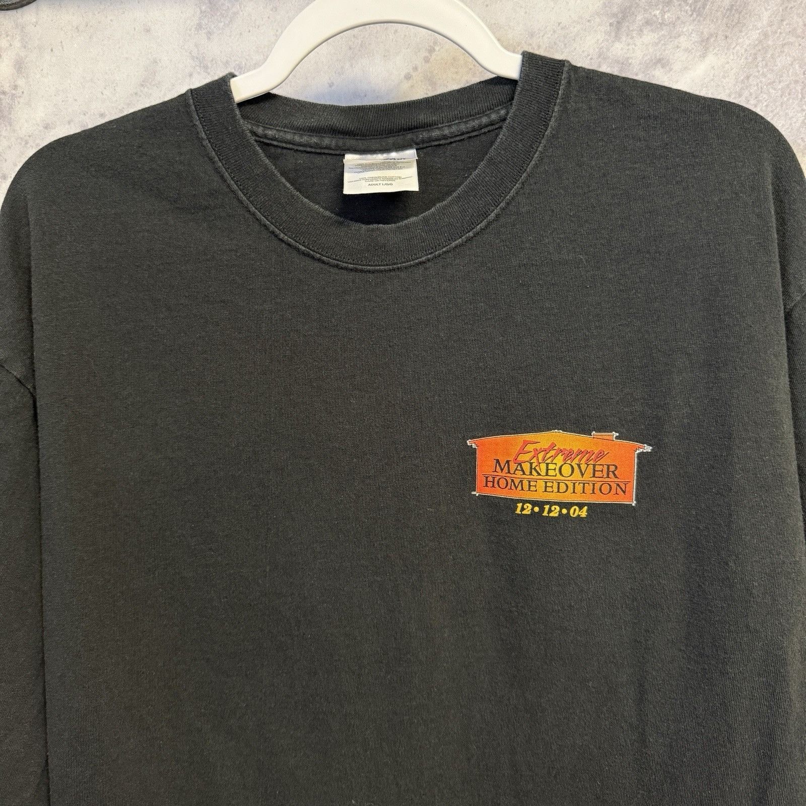 Vintage Vintage Extreme Home Makeover T Shirt Mens Large Black 2004 Size US L / EU 52-54 / 3 - 4 Thumbnail