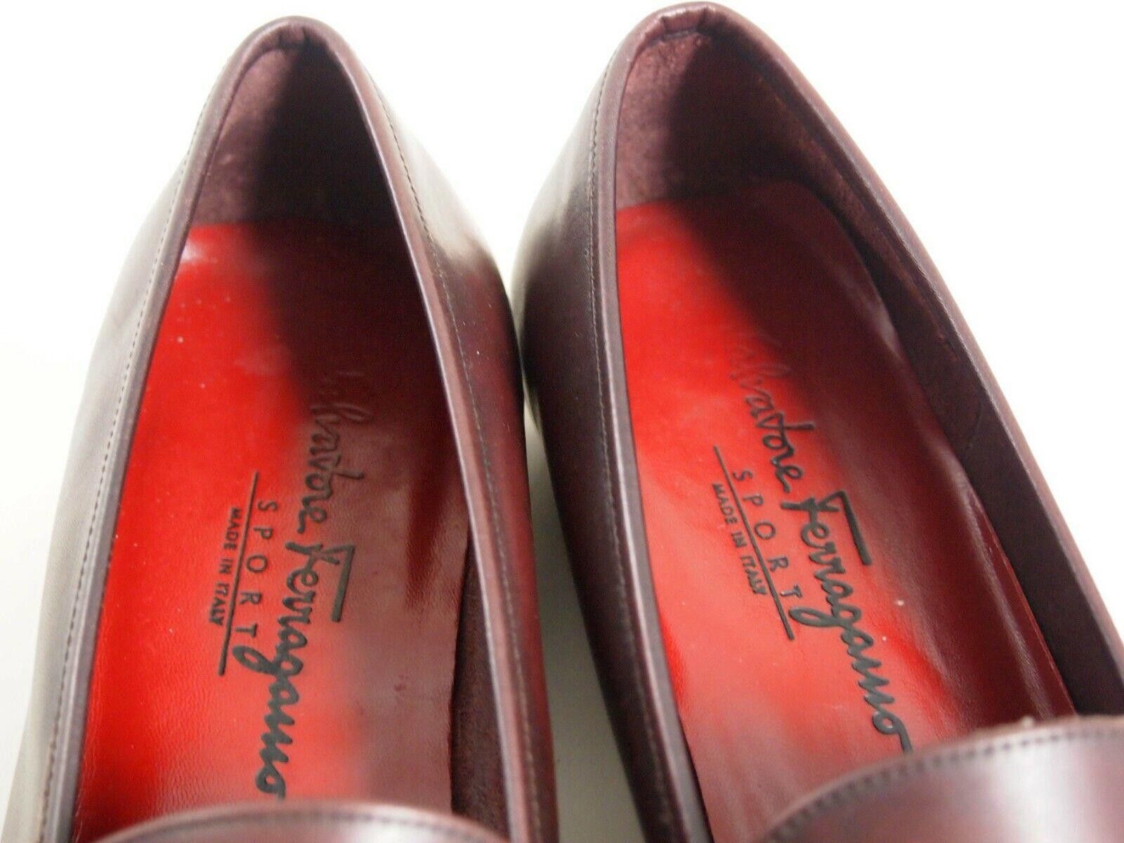 Salvatore Ferragamo Ferragamo Loafers Burgundy Leather Square Toe EU 41.5 US 11 Size US 11 / IT 41 - 6 Thumbnail