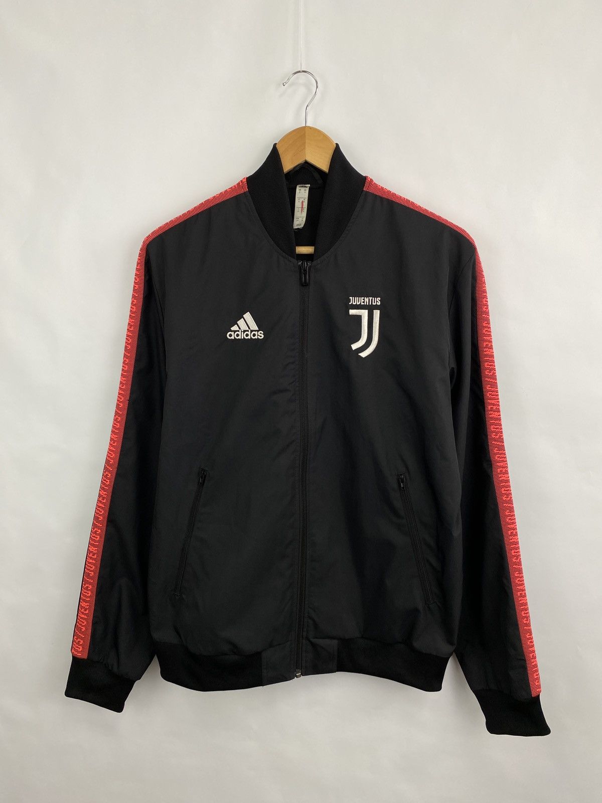 Adidas × Vintage 🇮🇹 Y2K Adidas Juventus Anthem Bomber Jacket 2019 Blokecore Size US S / EU 44-46 / 1 - 4 Thumbnail
