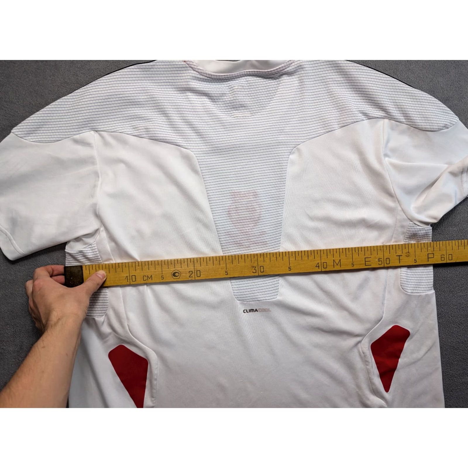 Adidas adidas London Marathon 2010 Virgin STAFF white shirt mens XL size Size US XL / EU 56 / 4 - 2 Thumbnail