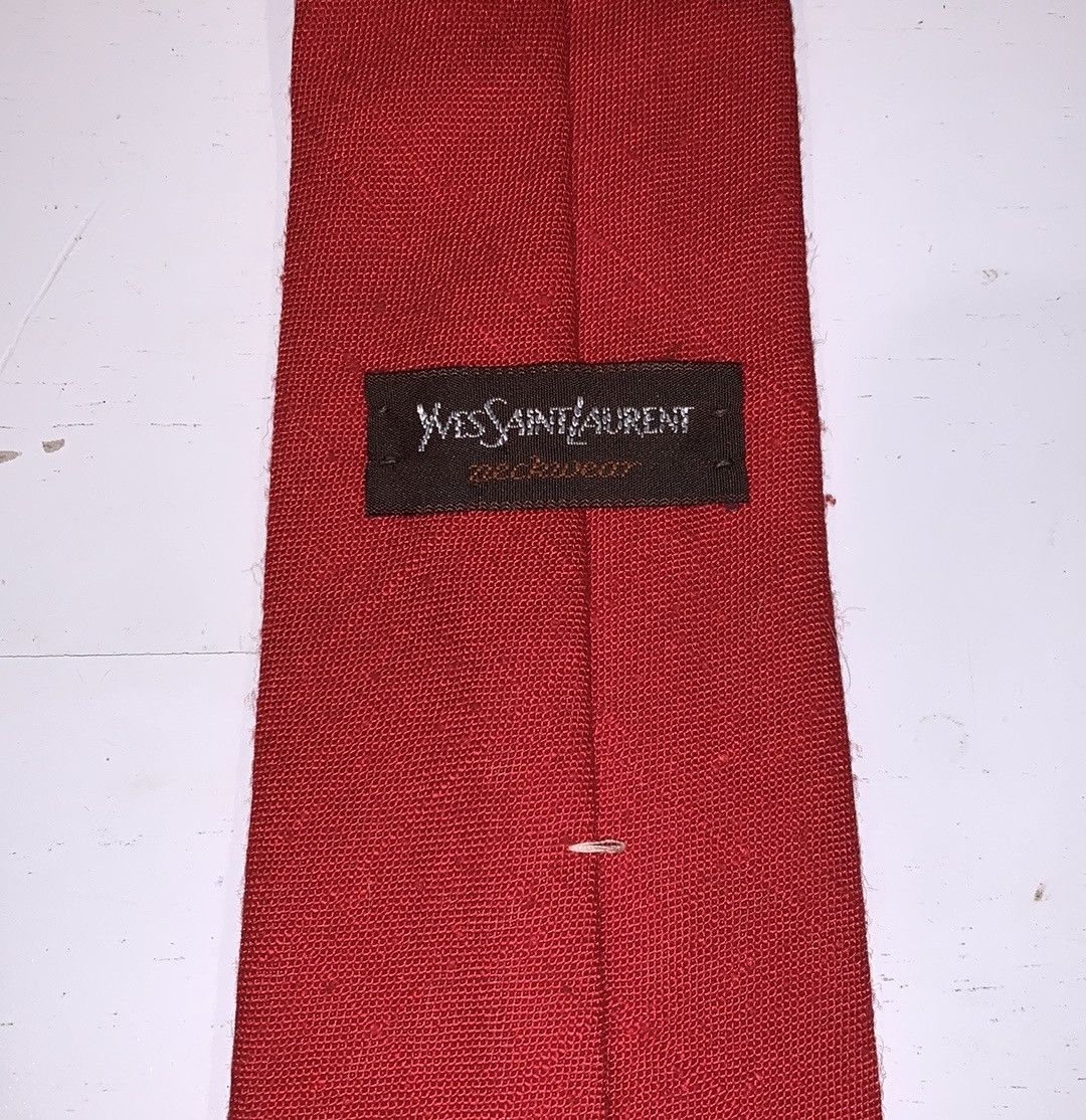 Yves Saint Laurent YSL WOVEN TIE MILLION DOLLAR RED Size ONE SIZE - 2 Thumbnail
