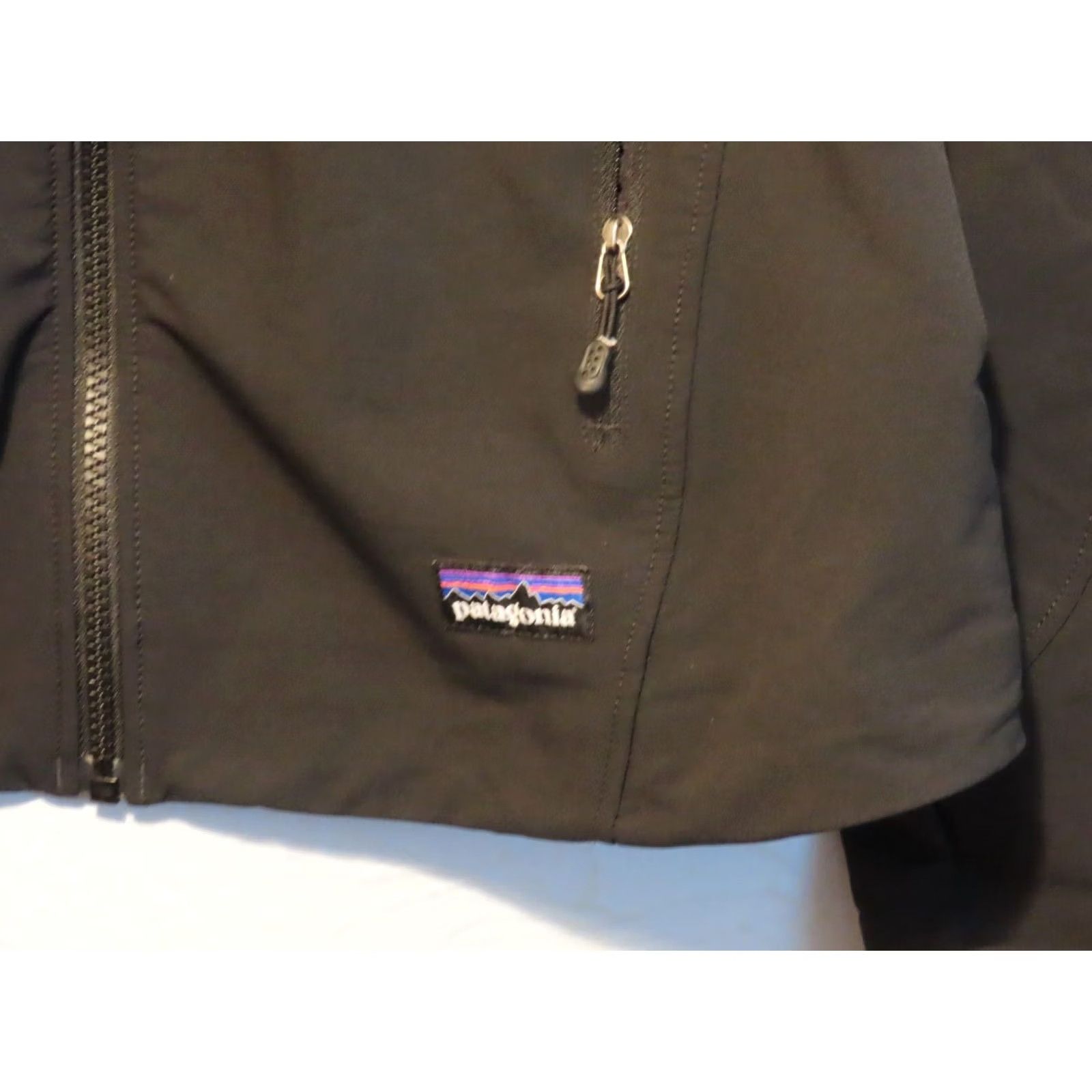 Patagonia Patagonia Windbreaker Jacket Women M Black Lightweight Full Zip Nylon/Polyester Zip Windbreaker Women M Black Patagonia Jacket Size M / US 6-8 / IT 42-44 - 2 Thumbnail
