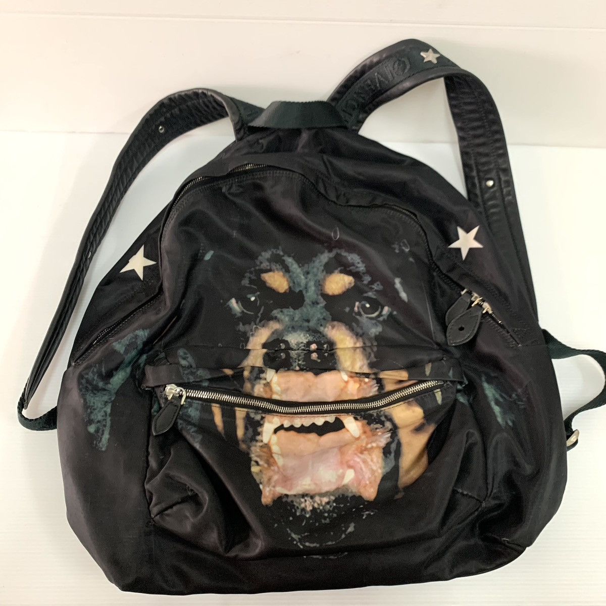 Givenchy Givenchy Black Dogs Backpack Bag Size ONE SIZE - 2 Thumbnail