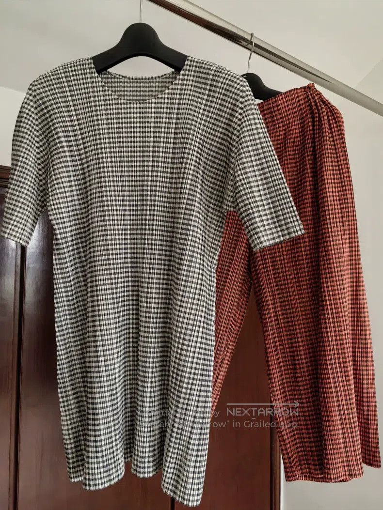 Issey Miyake Issey Miyake size:3 Cap Sleeve Size S / US 4 / IT 40 - 1 Thumbnail