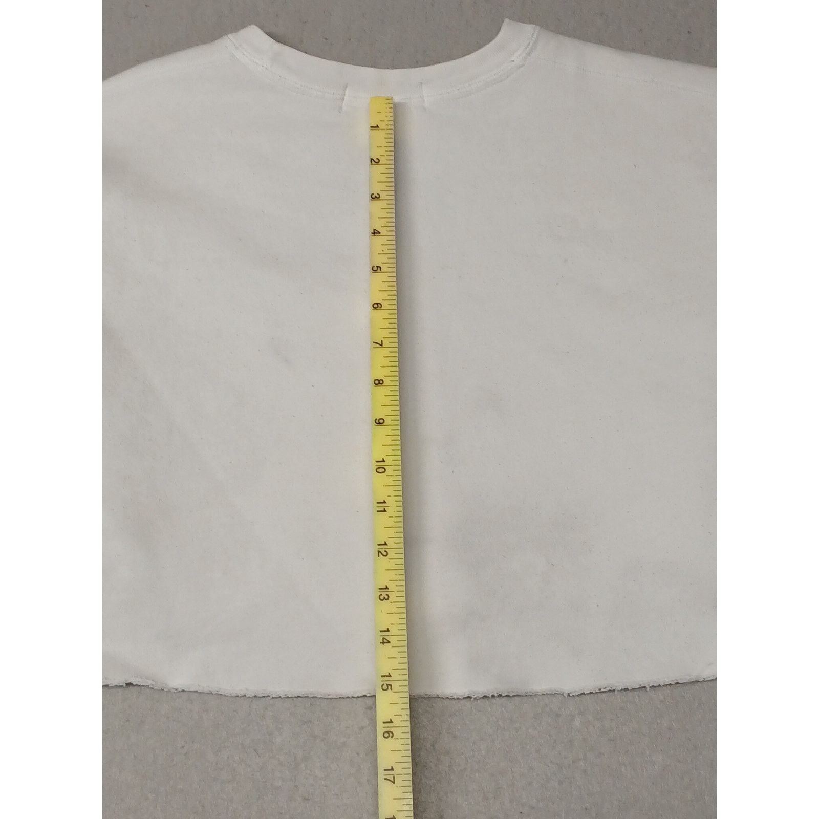 Polo Ralph Lauren Polo Ralph Lauren (Medium) White Crop Crew Sweatshirt Size M / US 6-8 / IT 42-44 - 10 Thumbnail