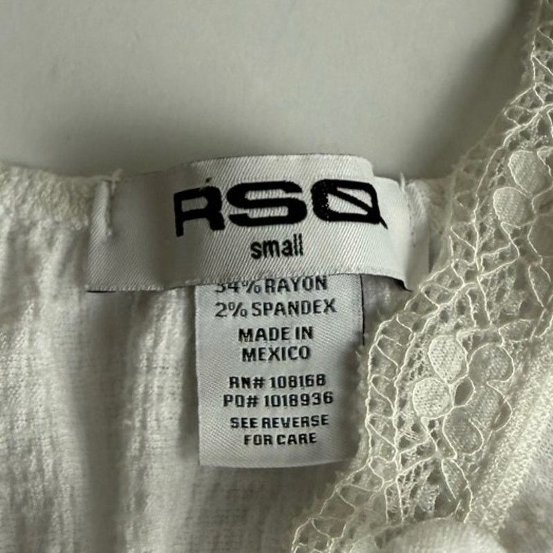 Rsq RSQ Womens white top , sleeveless size small made in Mexico Size S / US 4 / IT 40 - 3 Thumbnail
