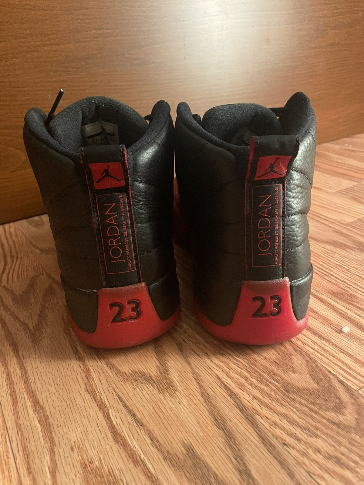 Jordan Brand Flue Game Jordan 12 2015 Size US 10.5 / EU 43-44 - 2 Thumbnail