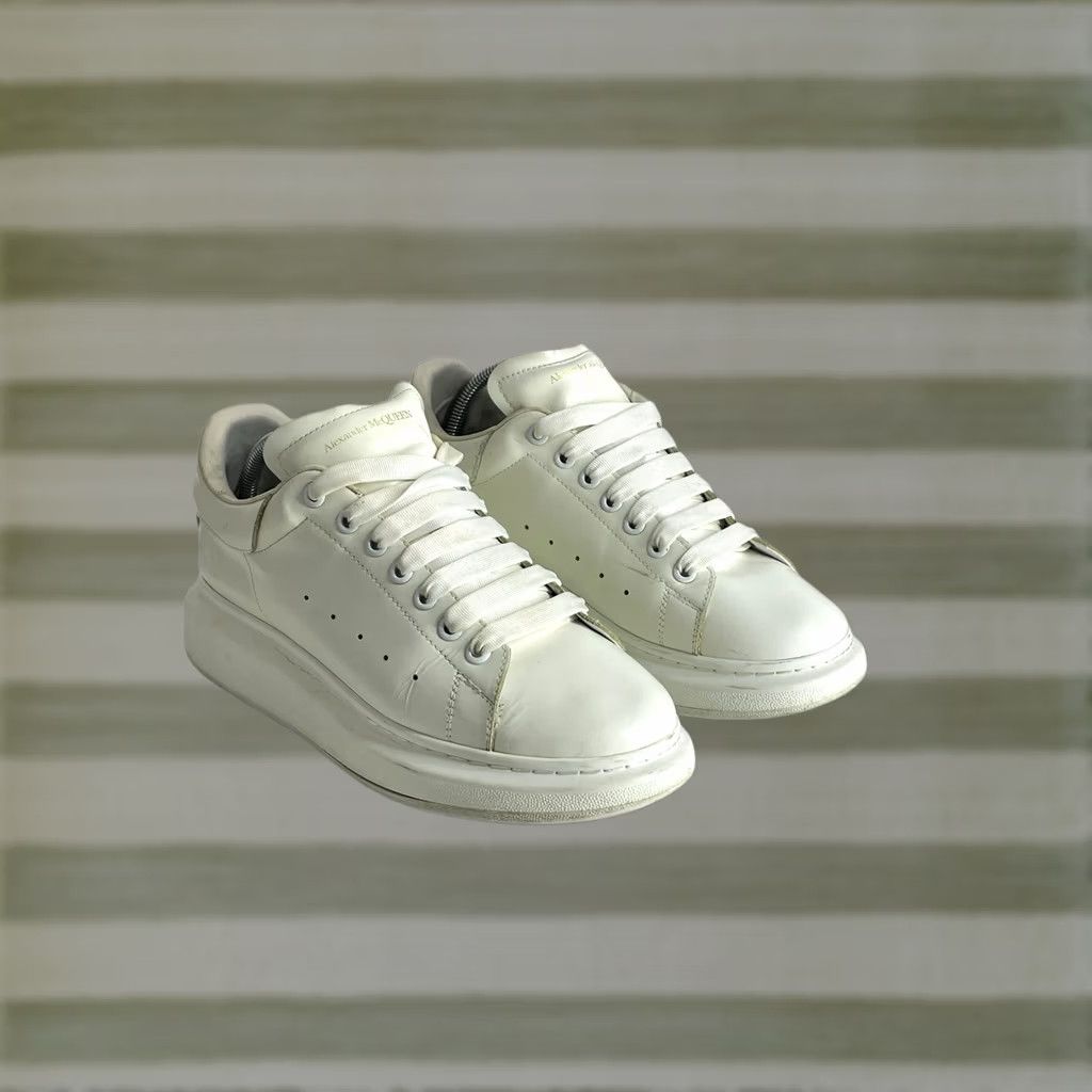 Alexander McQueen Alexander McQueen Men’s Oversized Sneakers Shoes White Leather Casual US 11.5 Mens Size US 11 / EU 44 - 1 Thumbnail