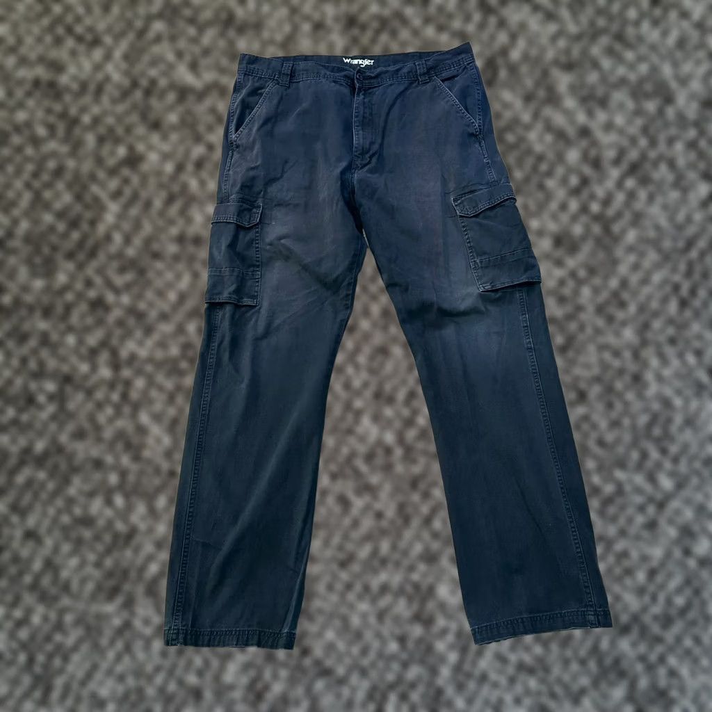 Wrangler Wrangler Pants Cargo 38x34 Men's Black Relaxed Fit 5-Pocket Straight Front Denim Cotton Blend Baggy Size US 38 / EU 54 - 1 Thumbnail