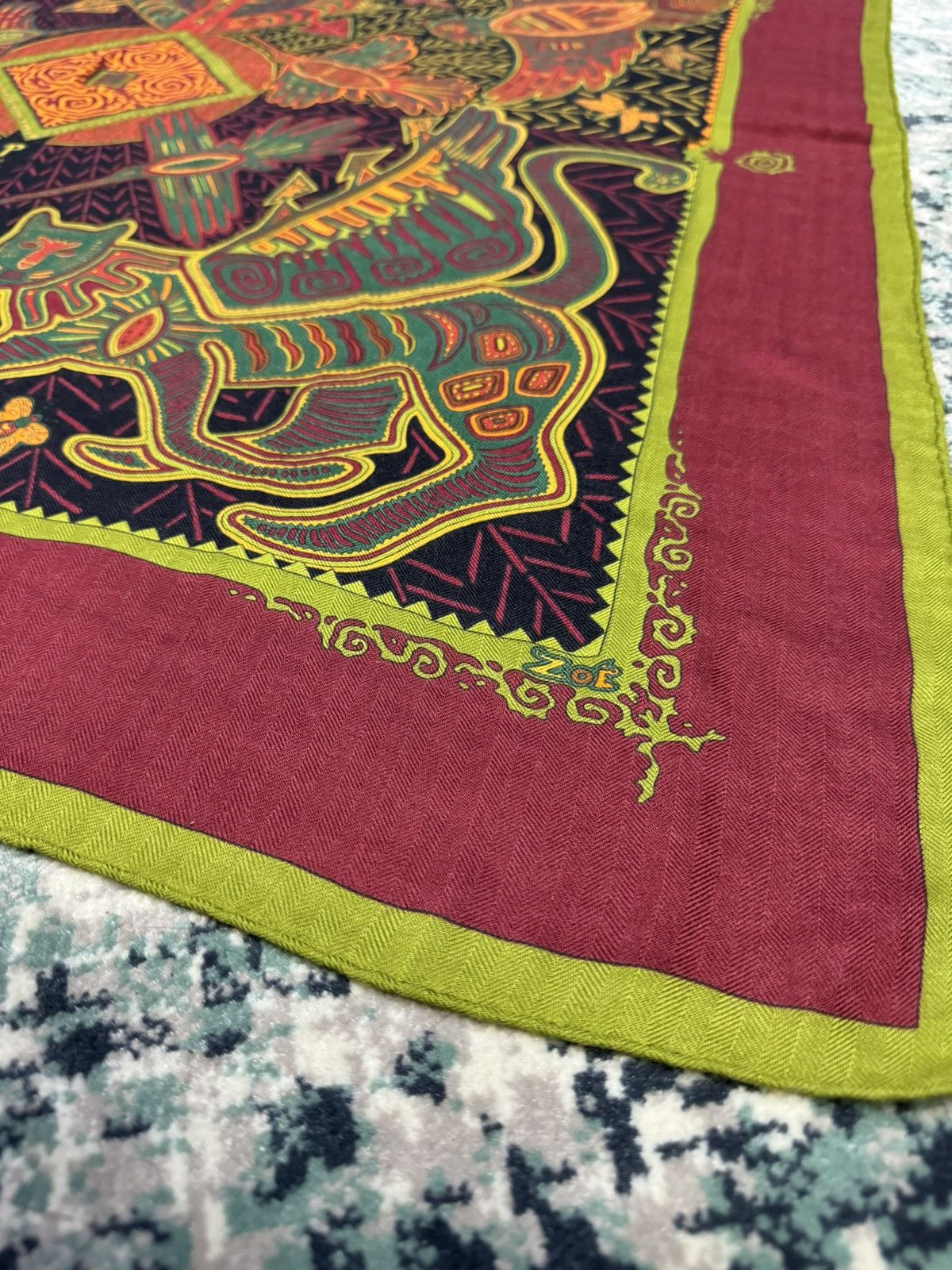 Hermes HERMES LEGENDE KUNA PEUPLE DE PANAMA CASHMERE SILK SCARF Size ONE SIZE - 4 Thumbnail