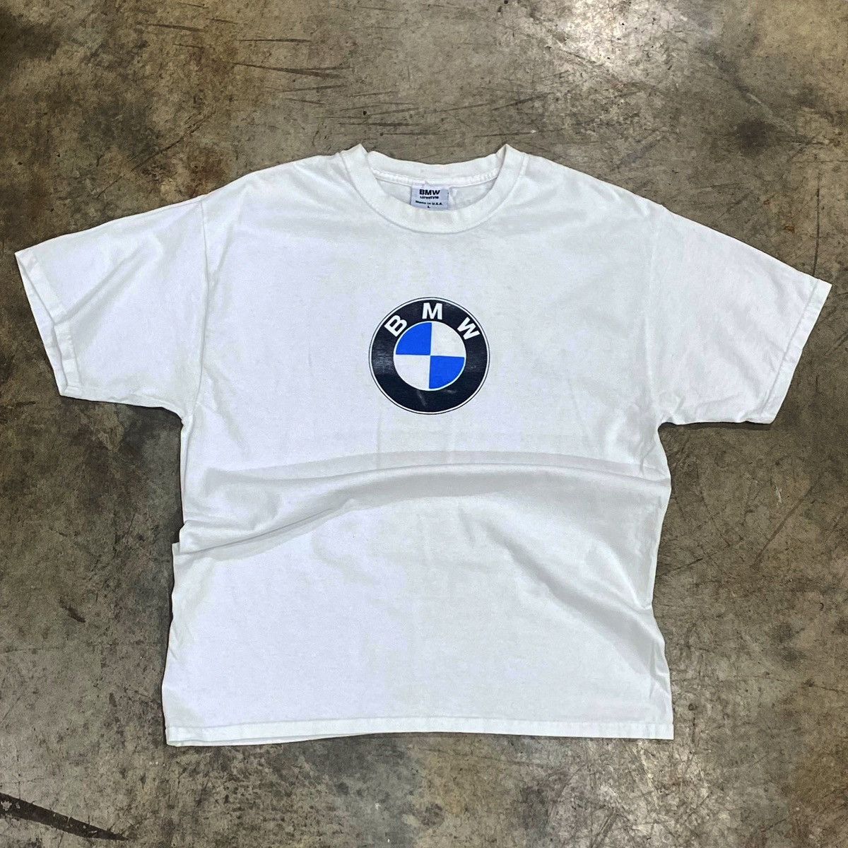 Vintage VINTAGE 1995 BMW TEE Size US M / EU 48-50 / 2 - 1 Preview