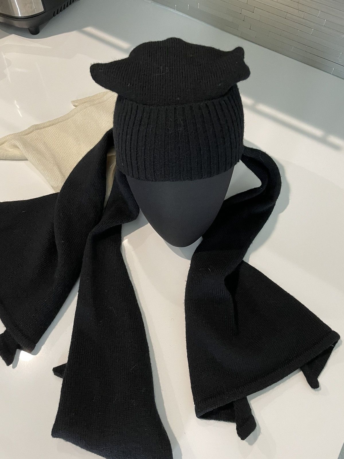Kiko Kostadinov Kiko Kostadinov AW20 Sabine 4 scarf beanie