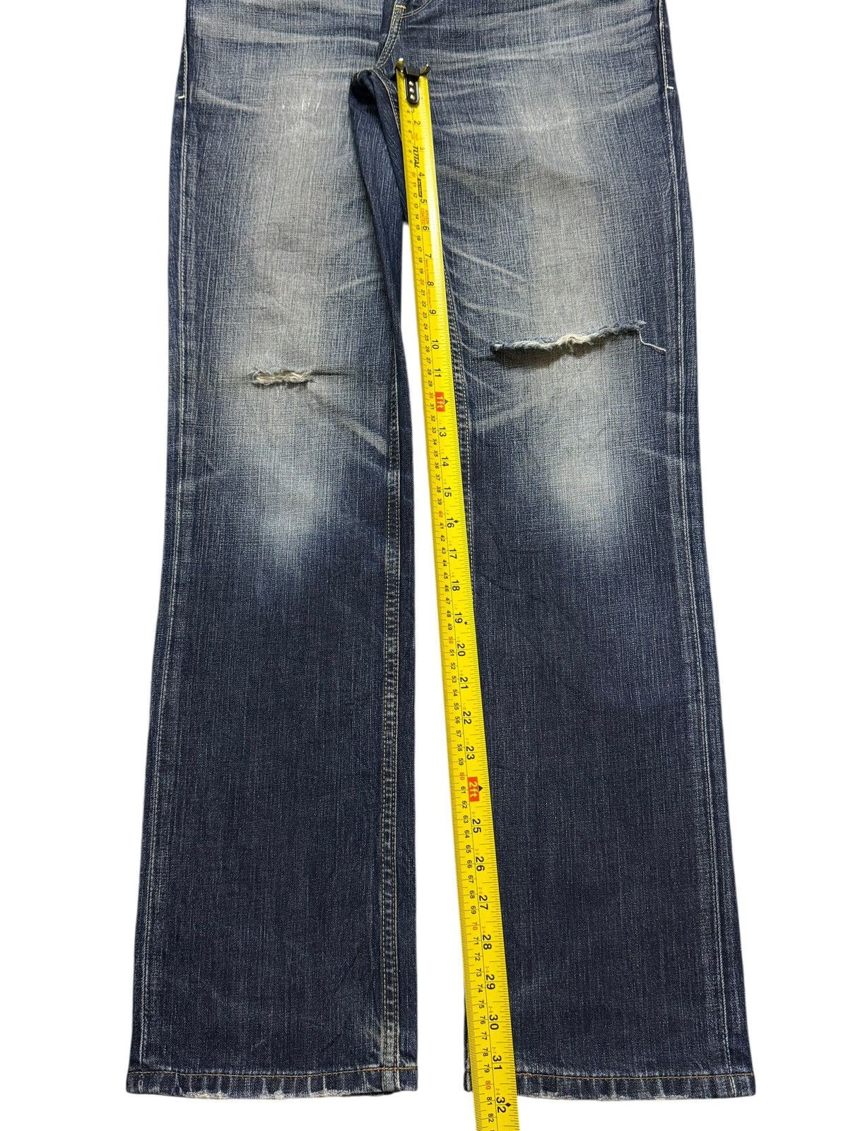 Levi's Vintage Y2K Levis 511 Buckle Back Blue Faded Wash Distress Size US 32 / EU 48 - 10 Thumbnail