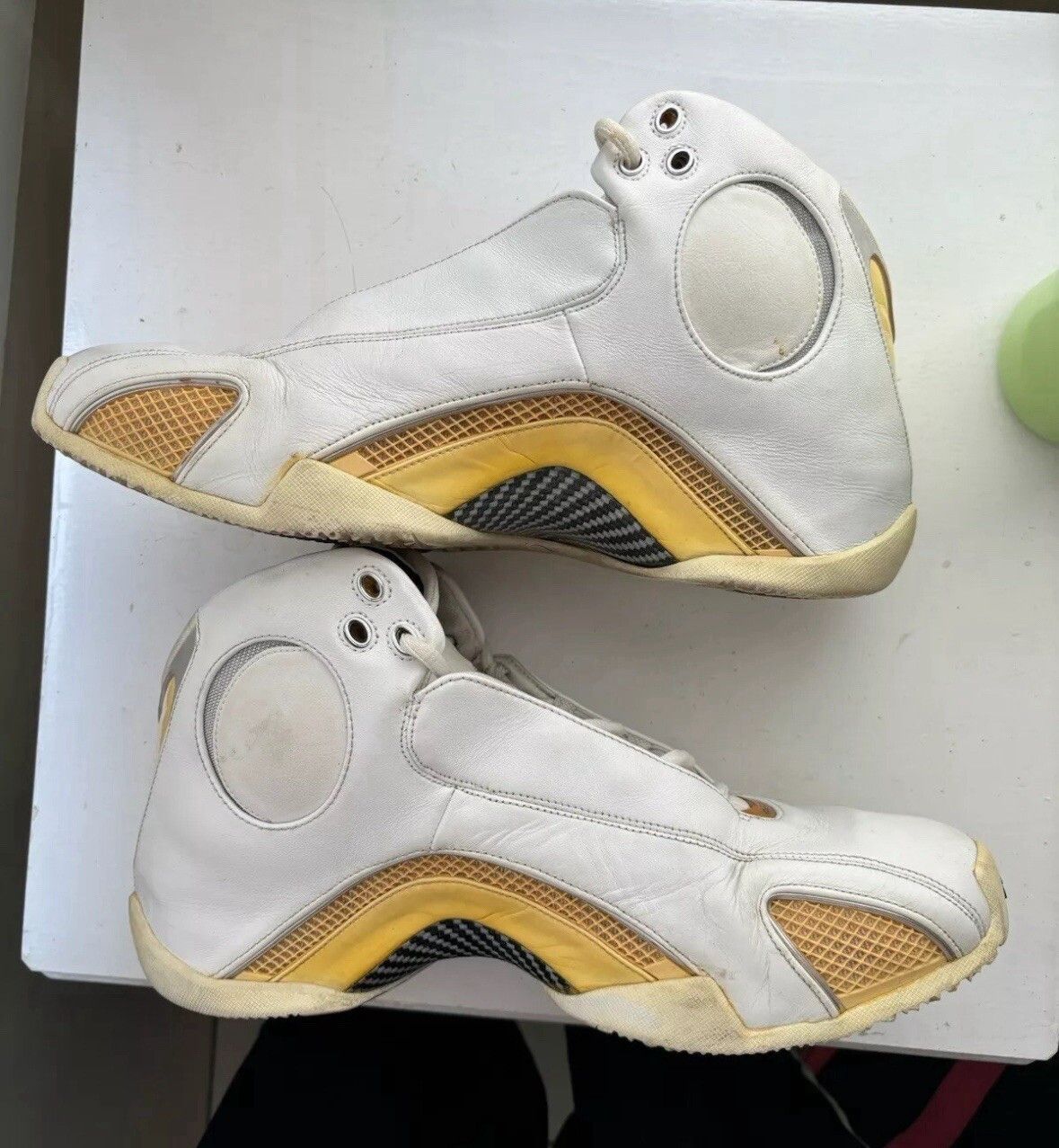 Jordan Brand Air Jordan 21 OG White Size US 13 / EU 46 - 2 Thumbnail