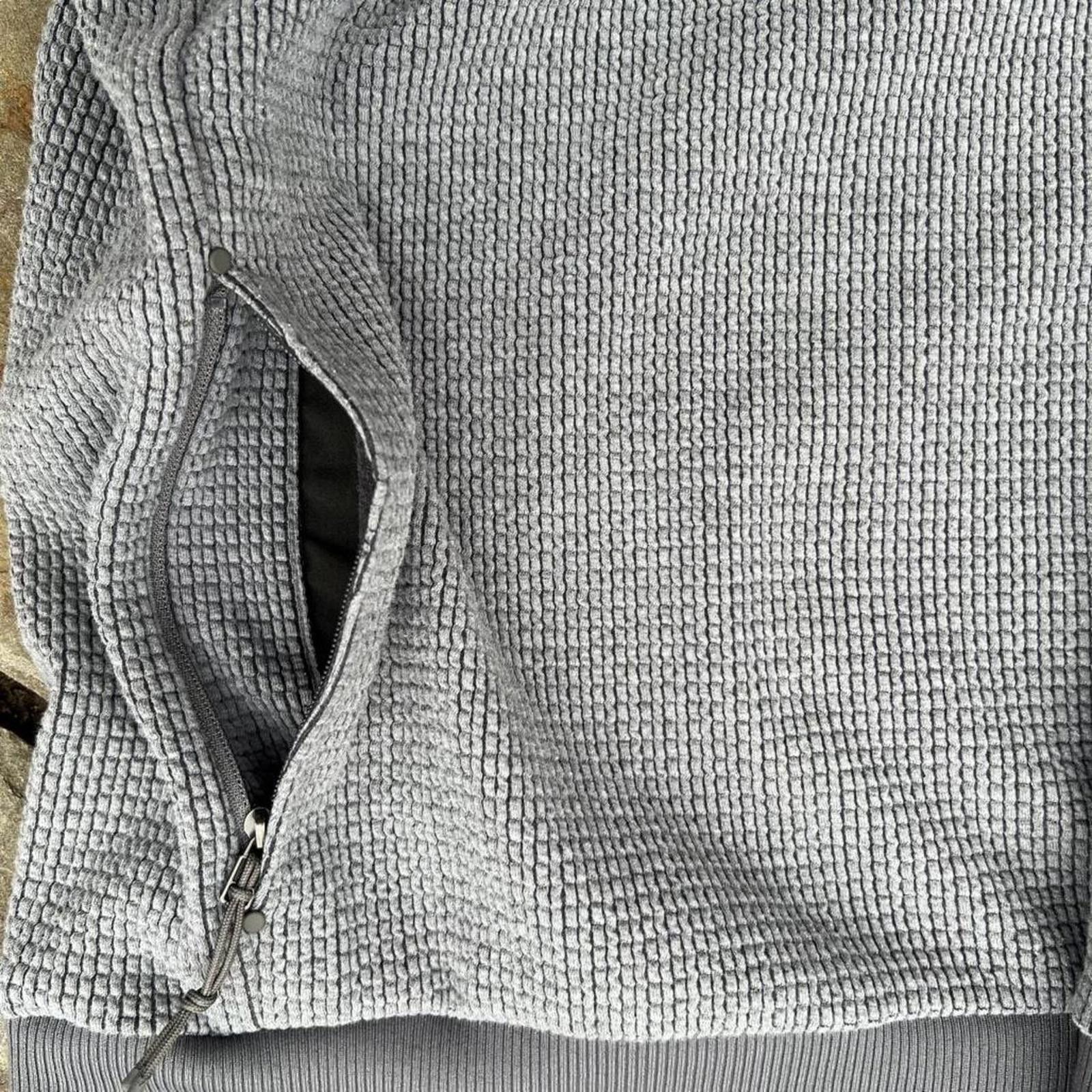 Other Minimalist Gorpcore Grey Textured Knit Crewneck Sweatshirt Size US S / EU 44-46 / 1 - 4 Thumbnail