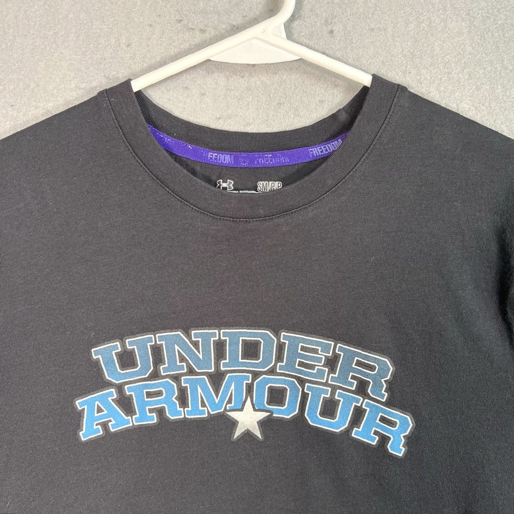Under Armour VINTAGE Under Armour HeatGear Eagle T Shirt Adult Small Black Mens Size US S / EU 44-46 / 1 - 5 Thumbnail