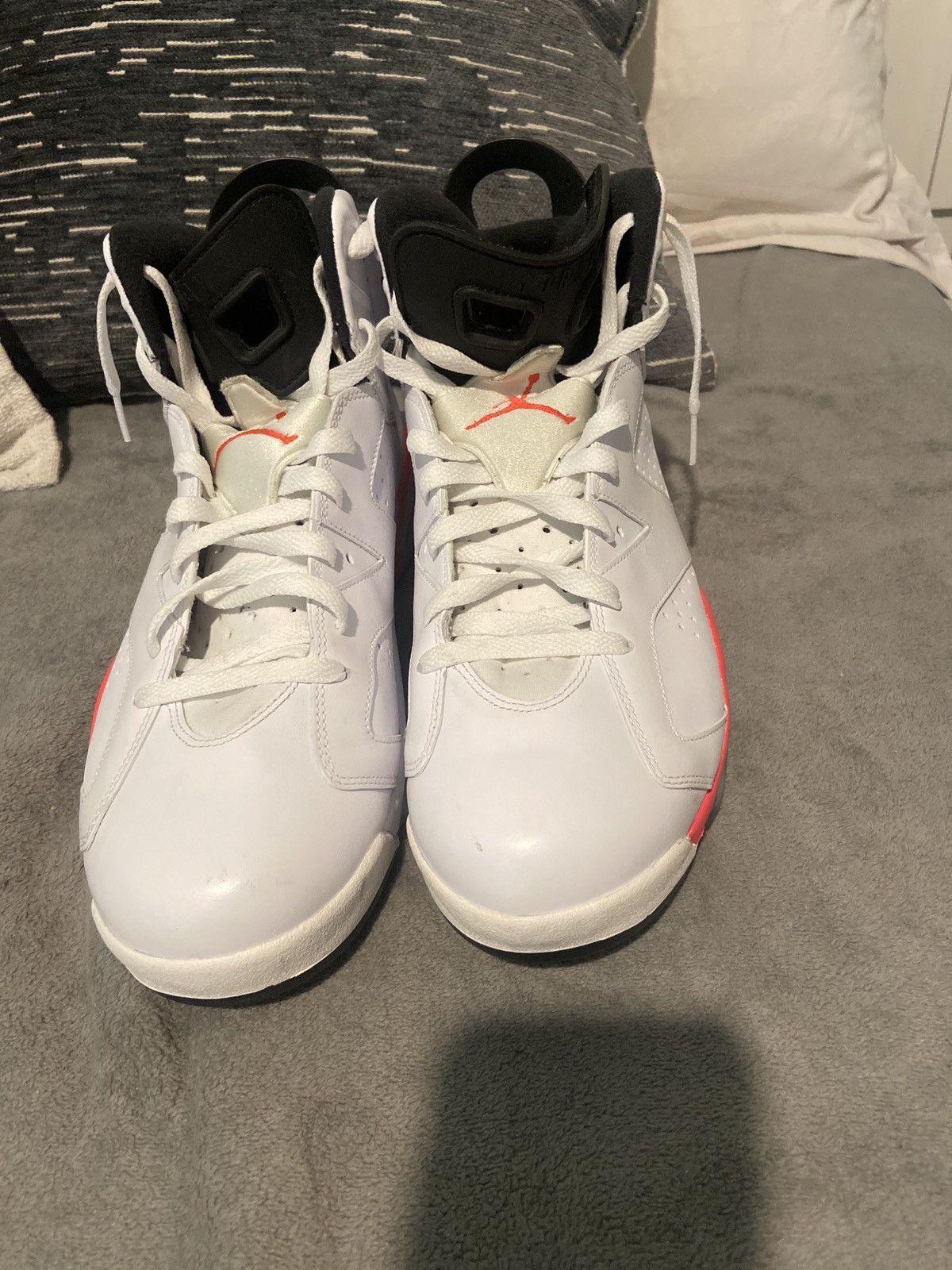 Jordan Brand Air Jordan six retro white infrared Size US 14 / EU 47 - 6 Thumbnail
