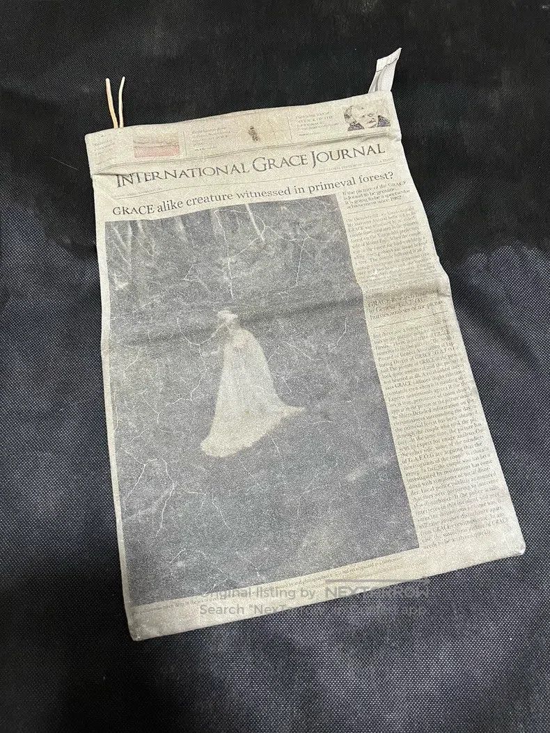 Undercover Undercover Newspaper Leather Handbag Clutch Size ONE SIZE - 1 Thumbnail