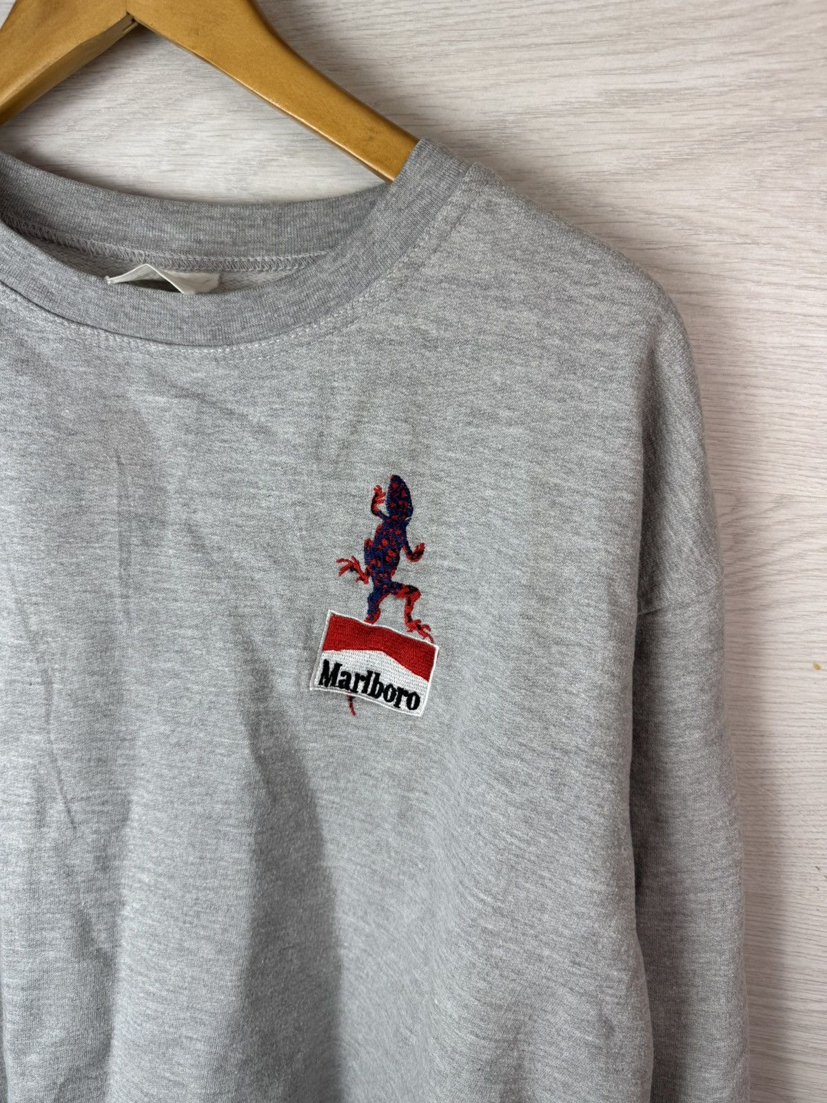 Marlboro Marlboro Sweatshirt Vintage Grey Crewneck Promo Logo Size US L / EU 52-54 / 3 - 6 Thumbnail