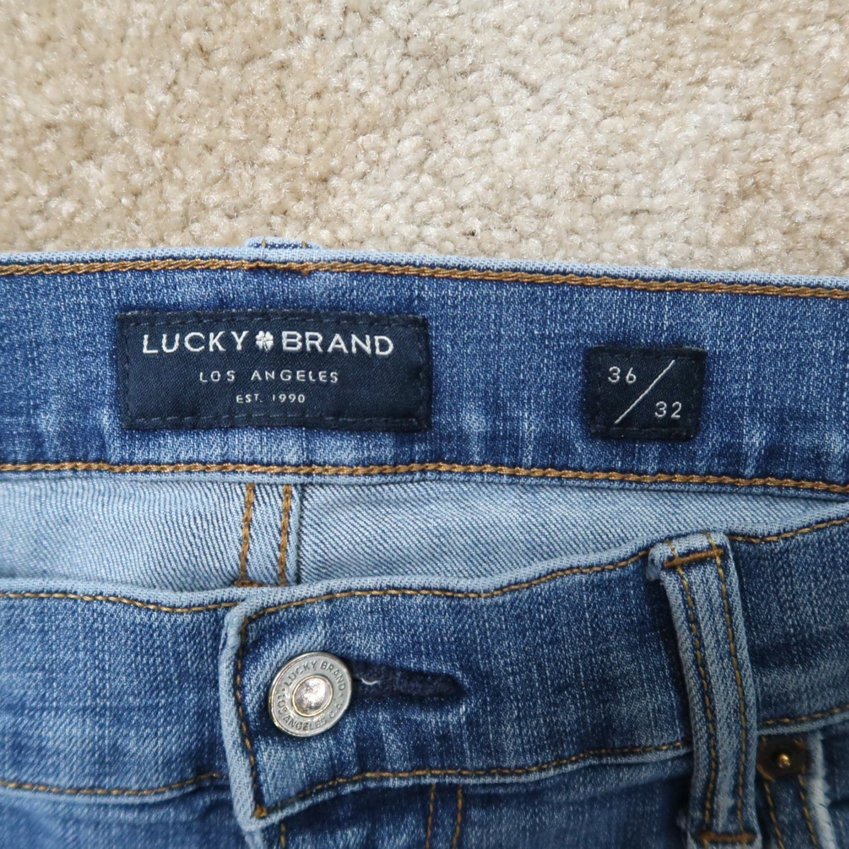Lucky Brand Lucky Brand 410 Jeans Men Athletic Slim Straight 36x32 Blue Denim Grounded by 5-Pocket Design Size US 36 / EU 52 - 5 Thumbnail